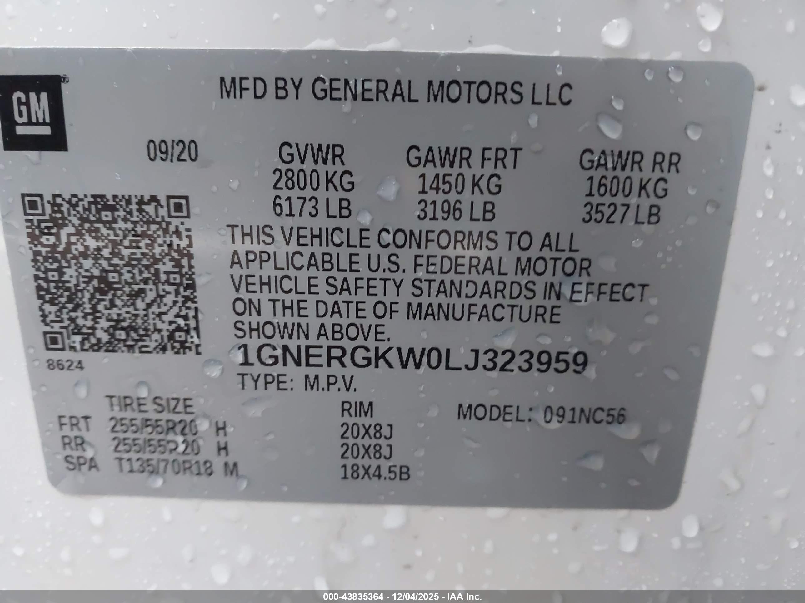 CHEVROLET TRAVERSE image 9