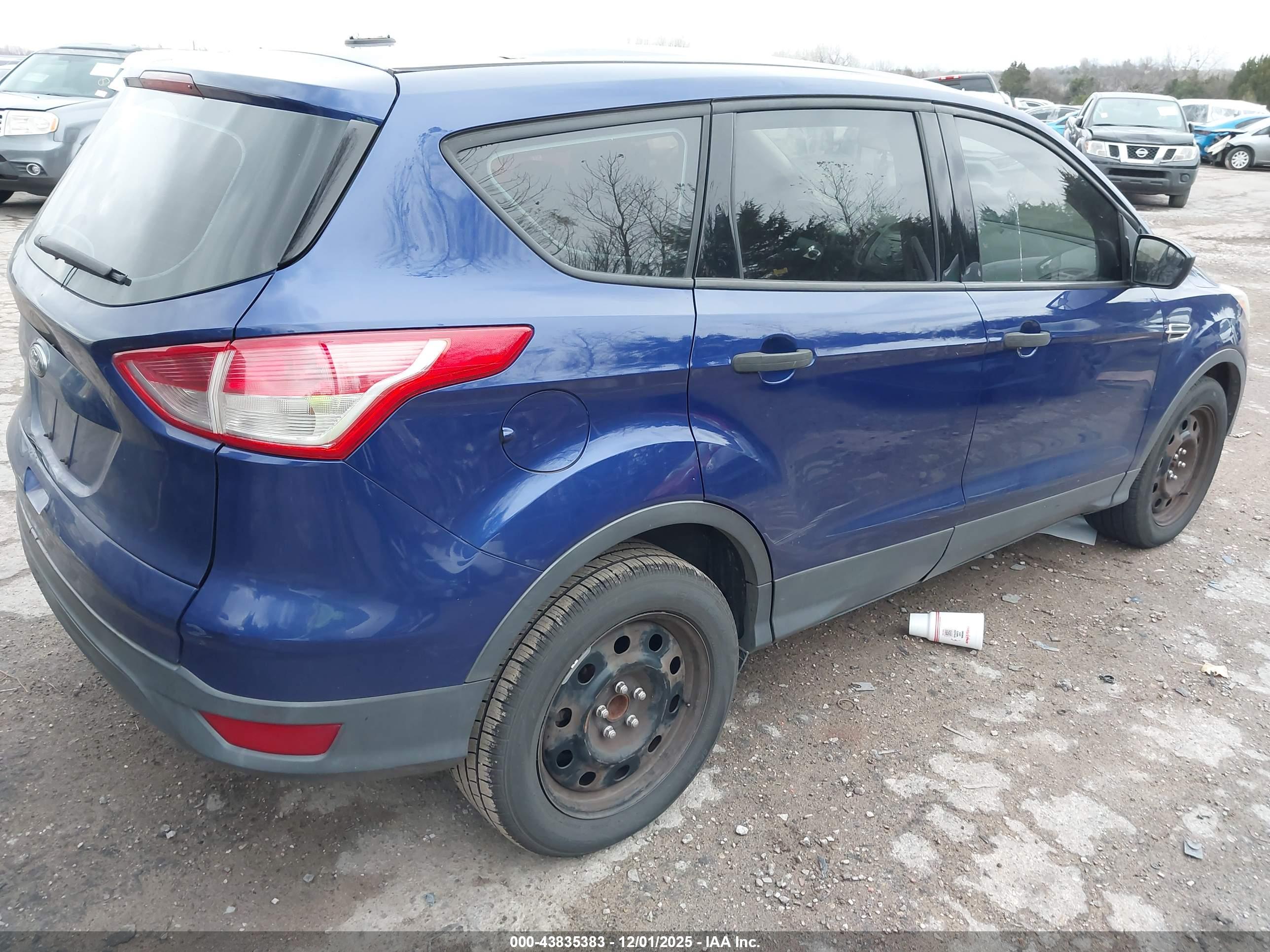 FORD ESCAPE image 4