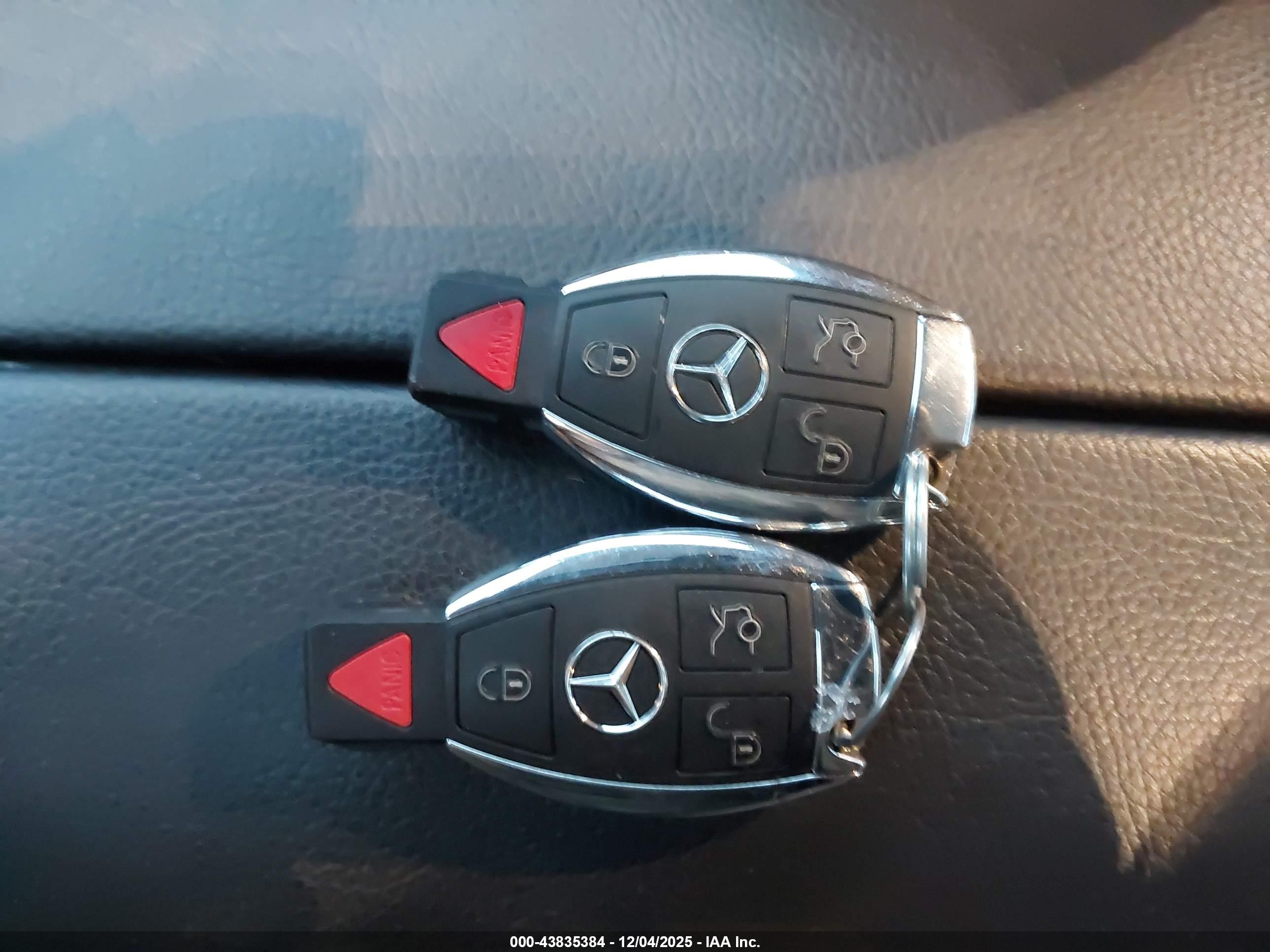 MERCEDES-BENZ C image 11