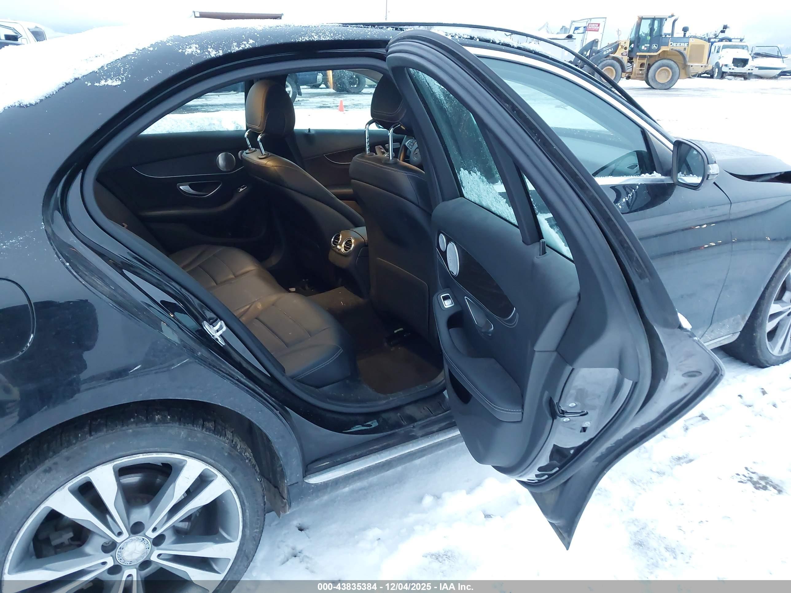 MERCEDES-BENZ C image 8