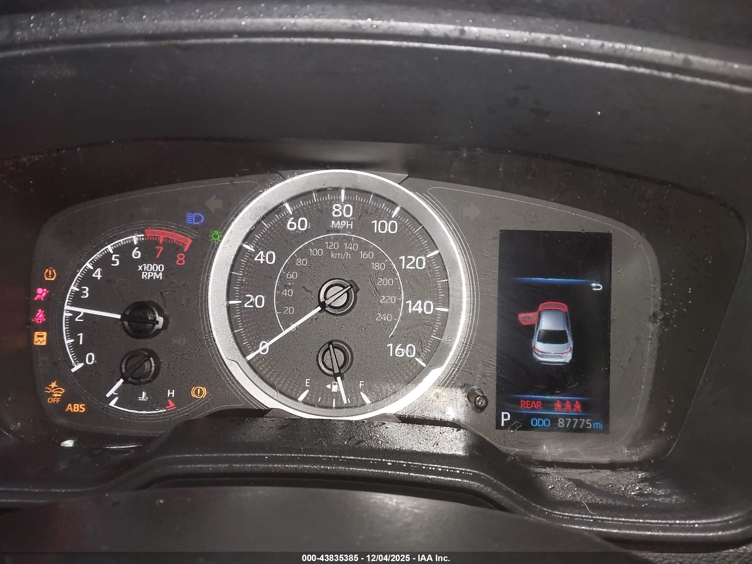TOYOTA COROLLA image 7