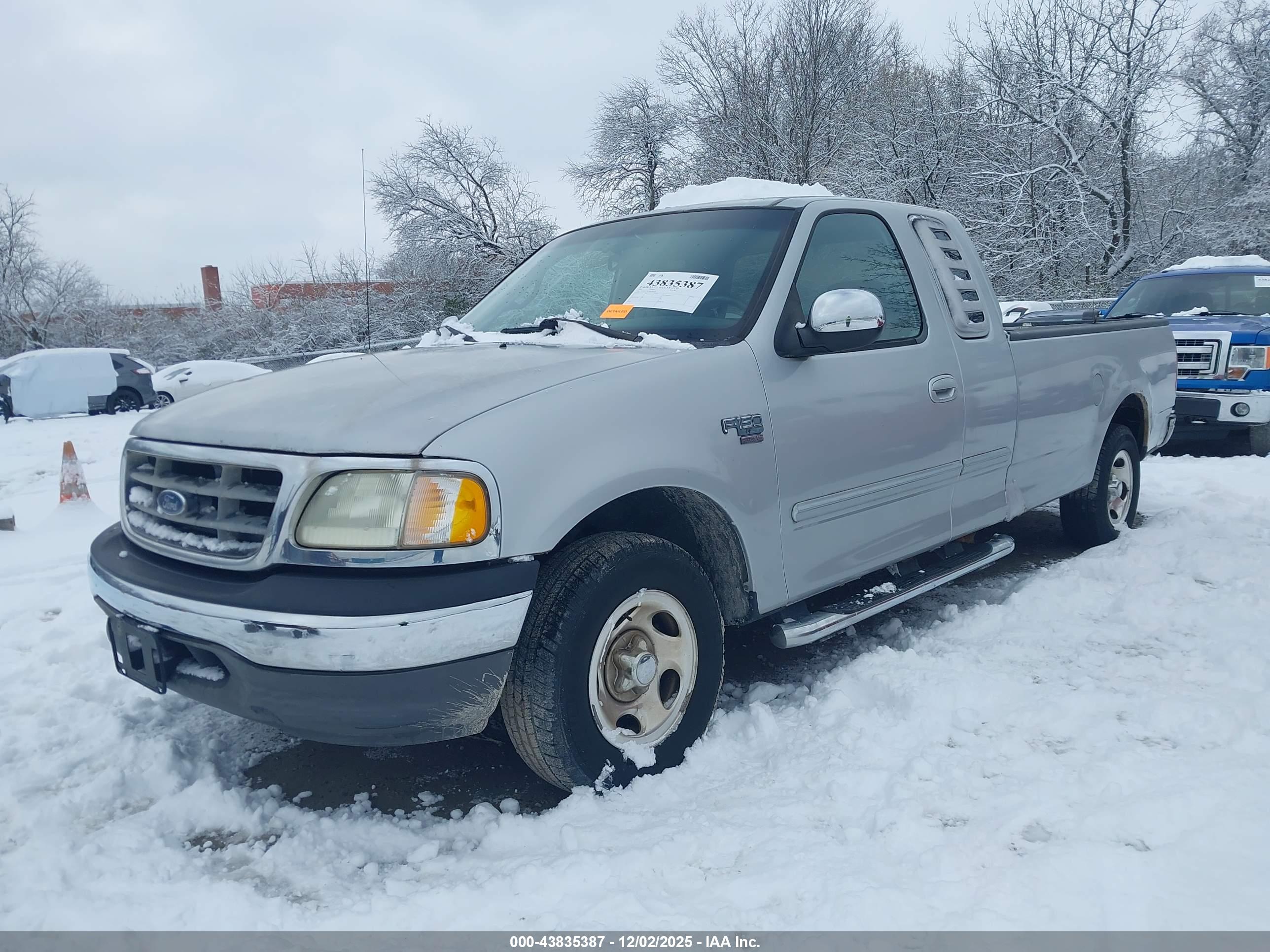 FORD F-150 image 2