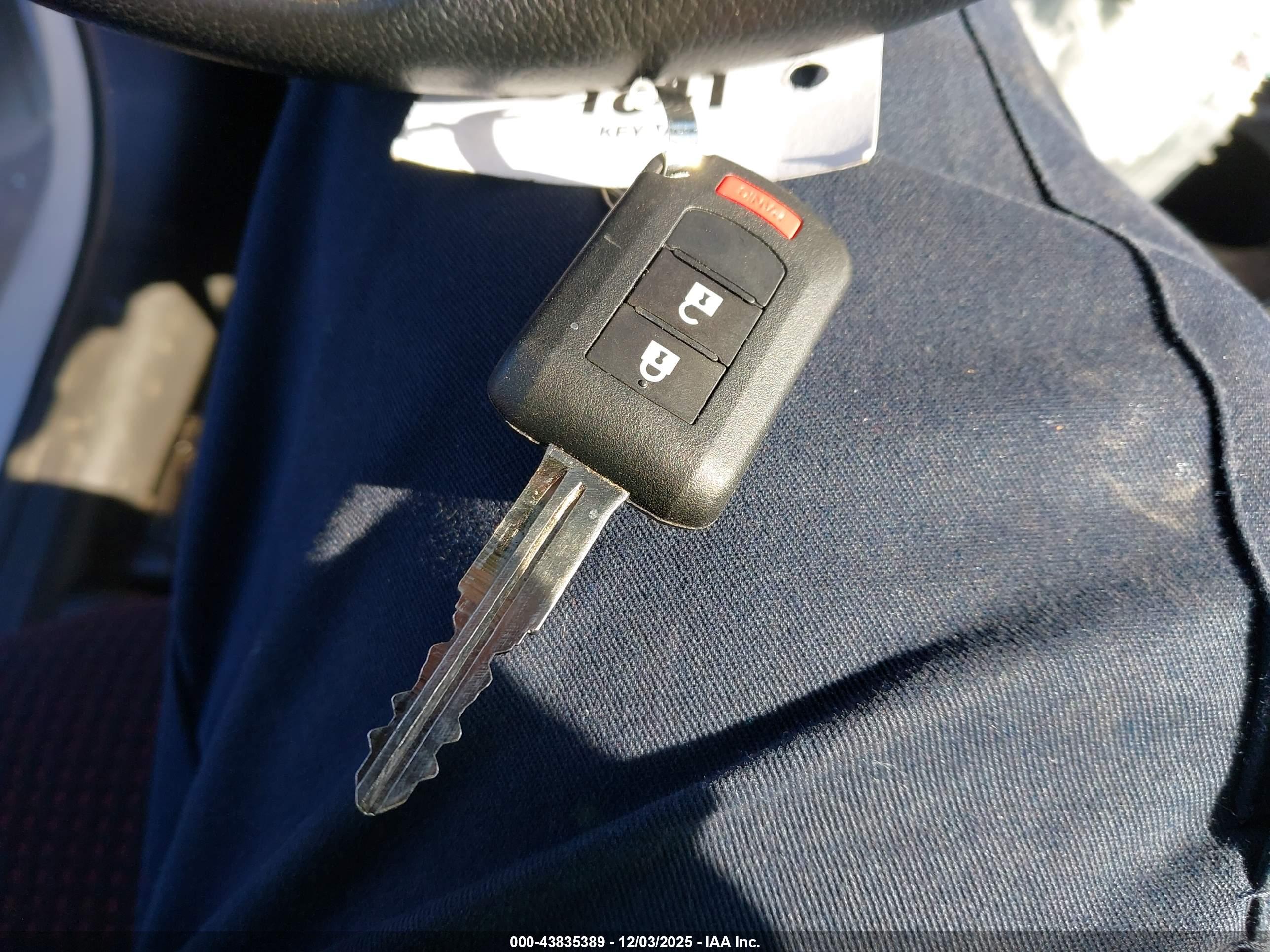 MITSUBISHI MIRAGE image 11
