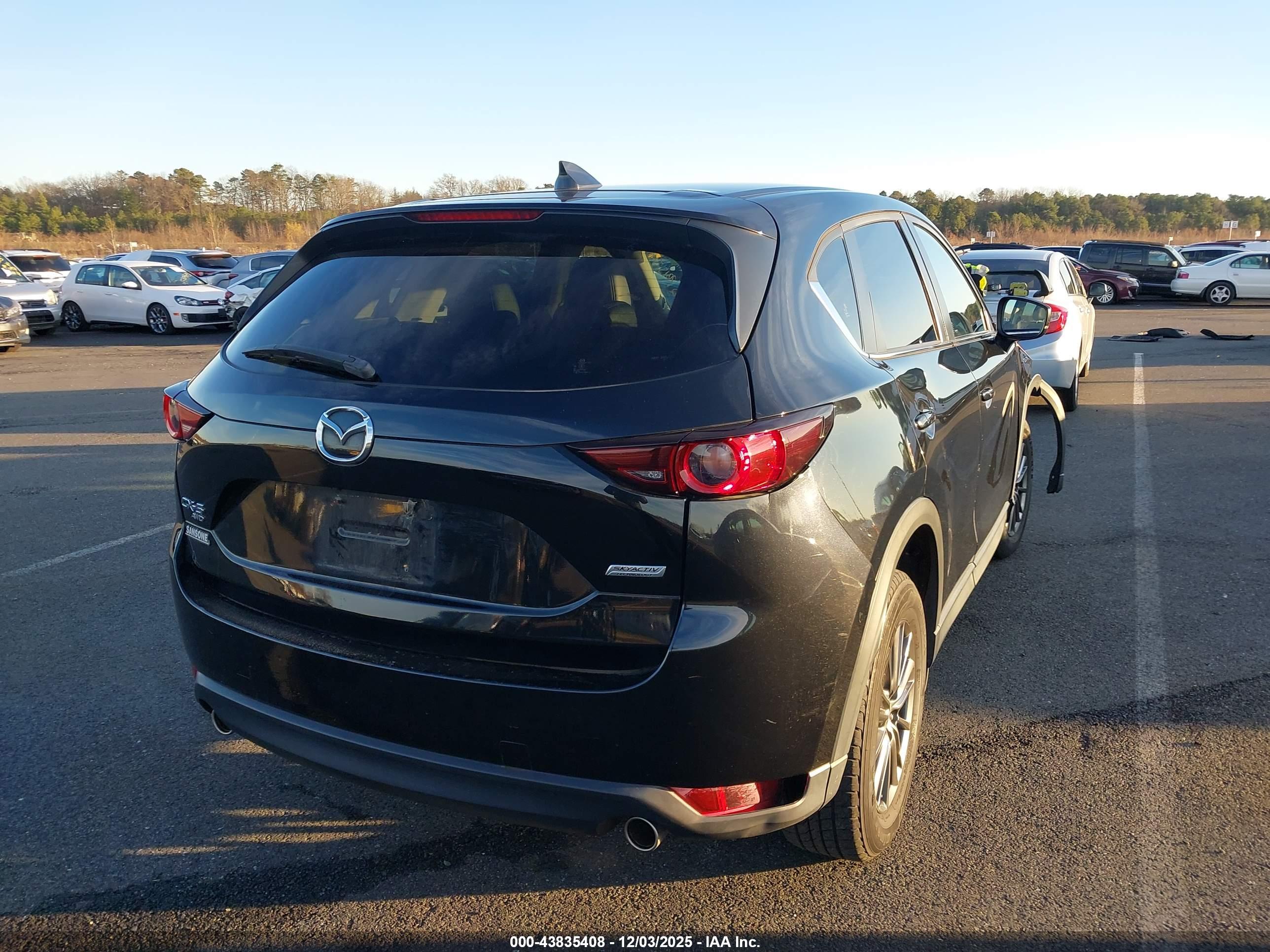 MAZDA CX-5 image 4