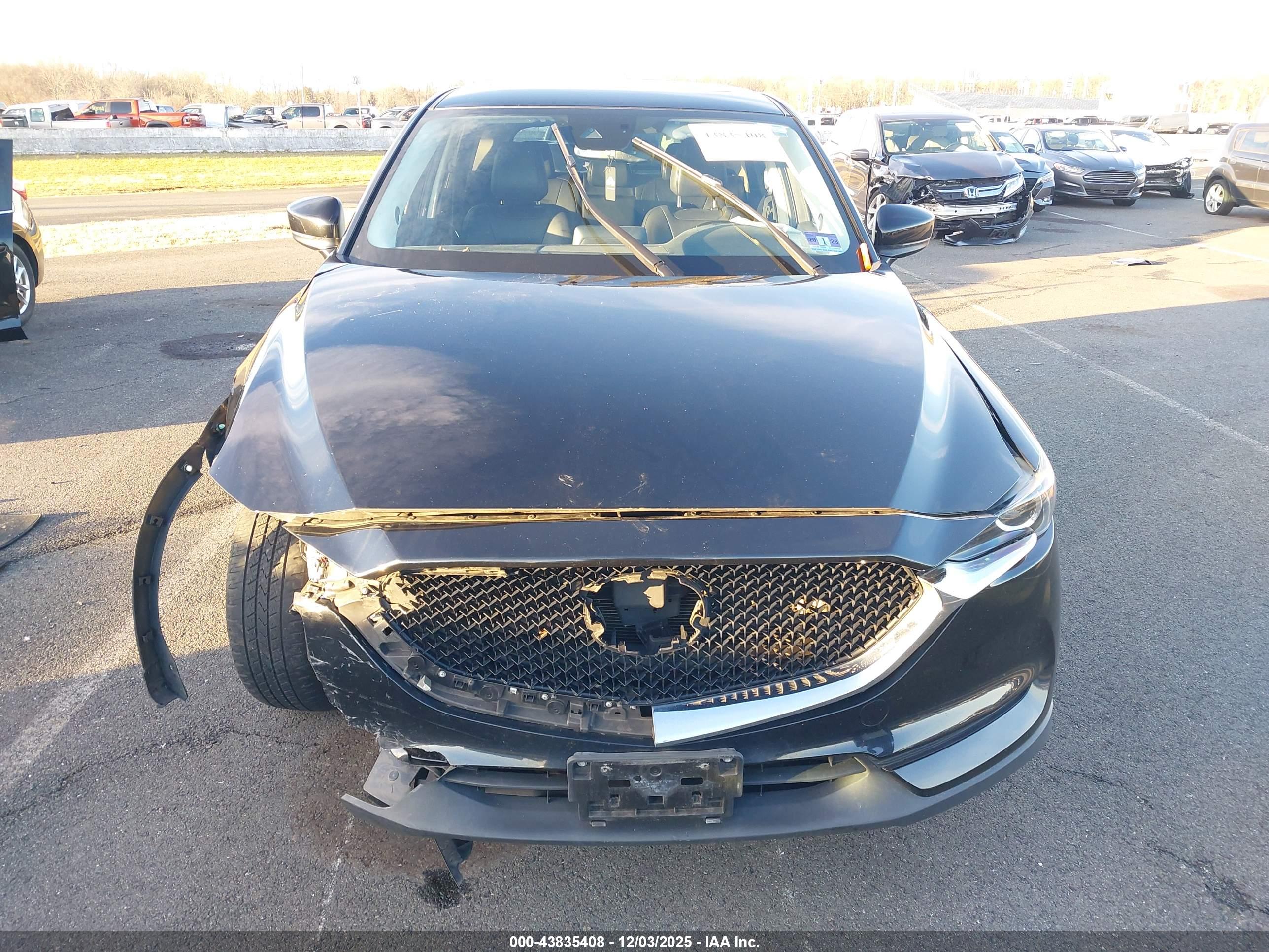 MAZDA CX-5 image 6