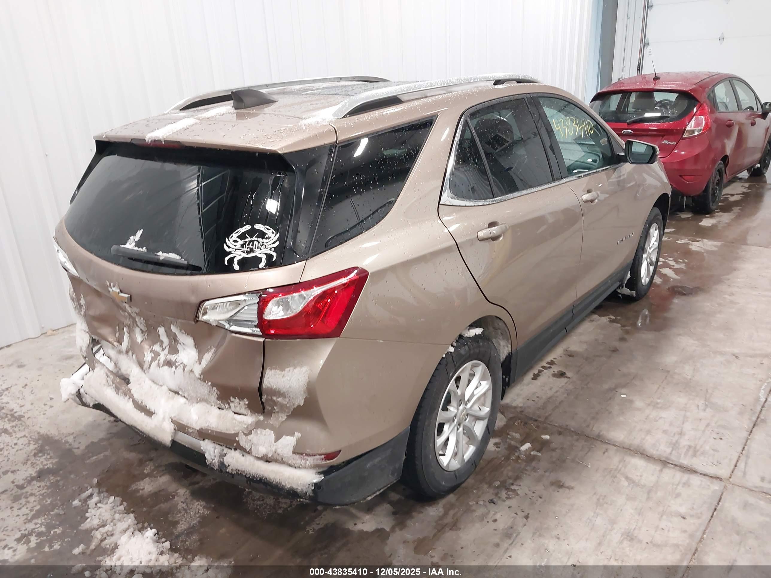 CHEVROLET EQUINOX image 4