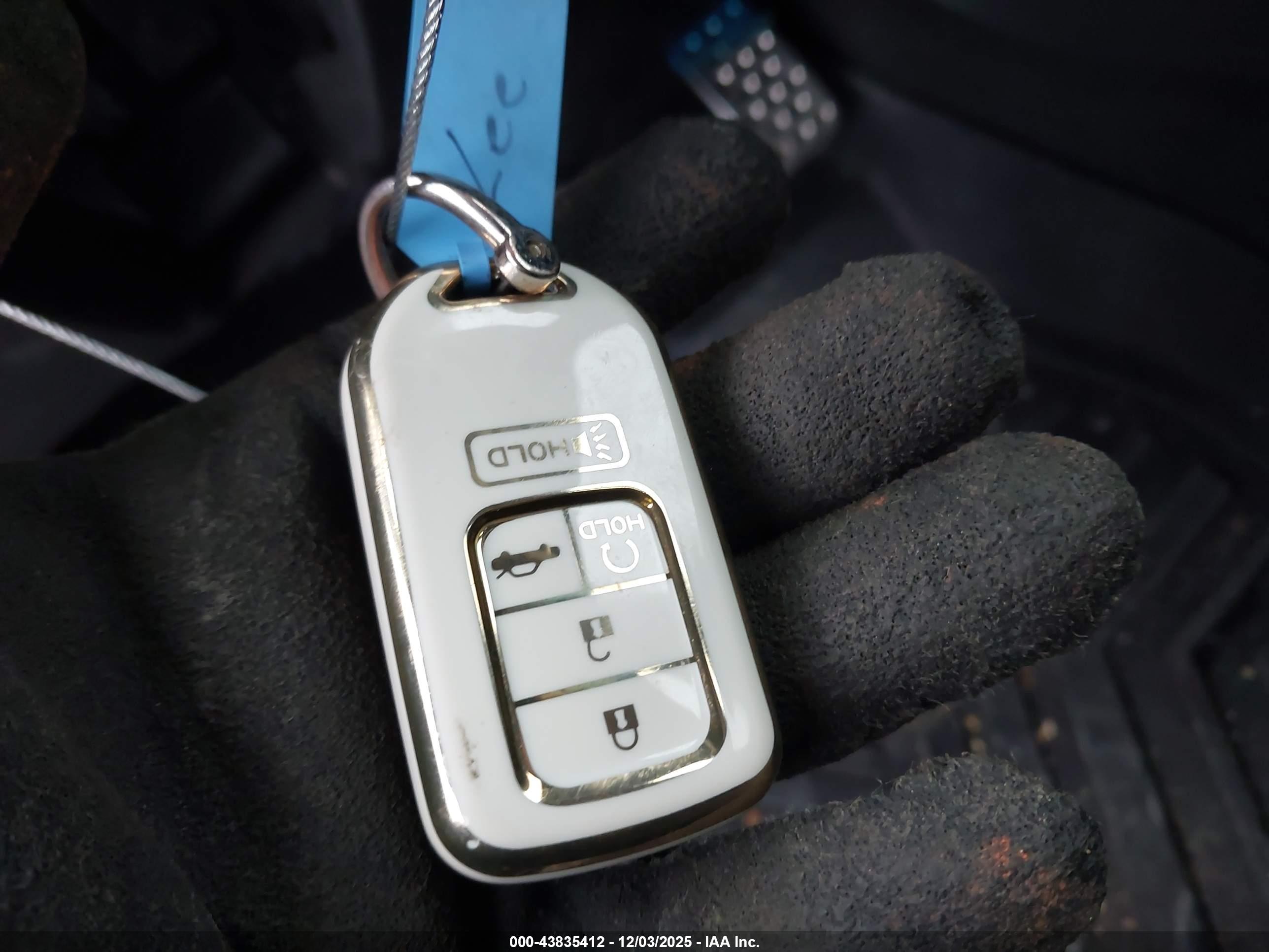HONDA CIVIC image 11