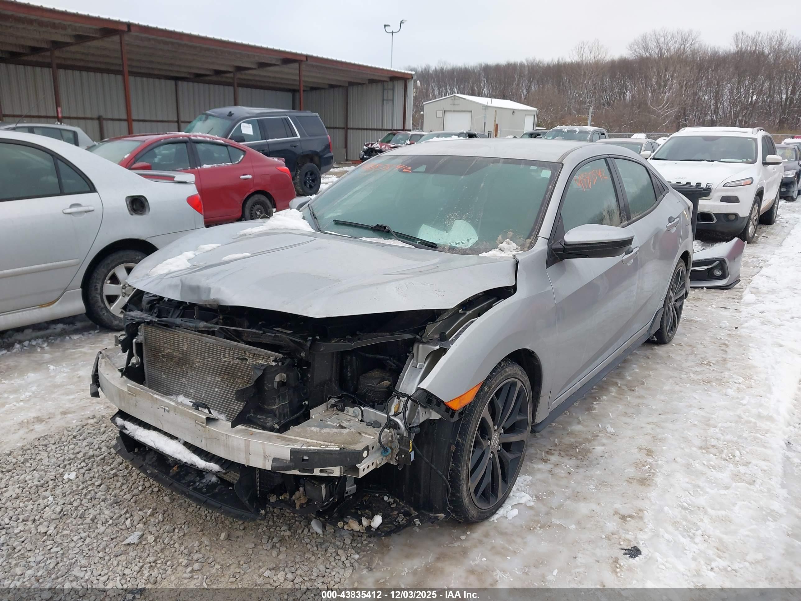 HONDA CIVIC image 2