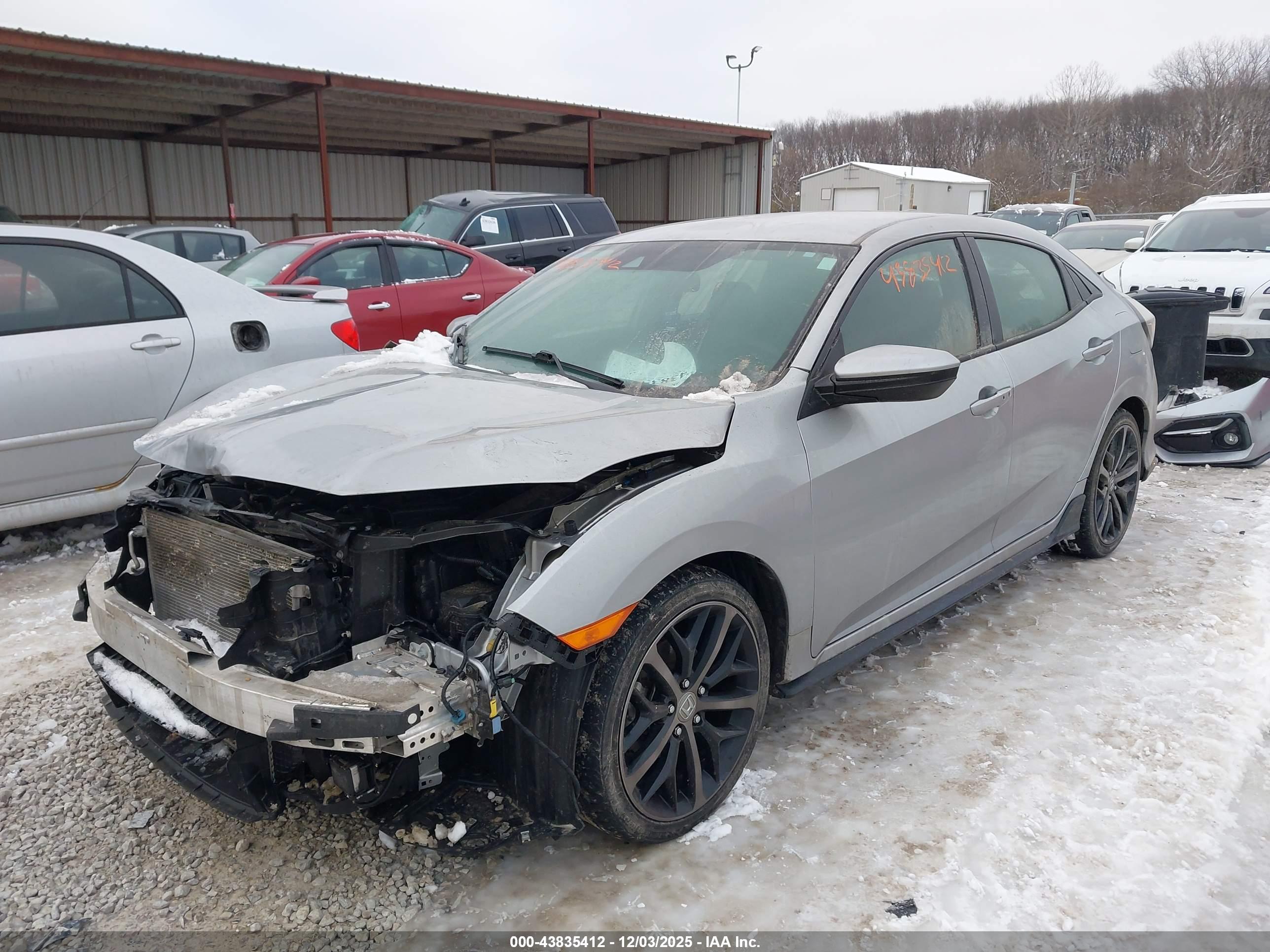 HONDA CIVIC image 6