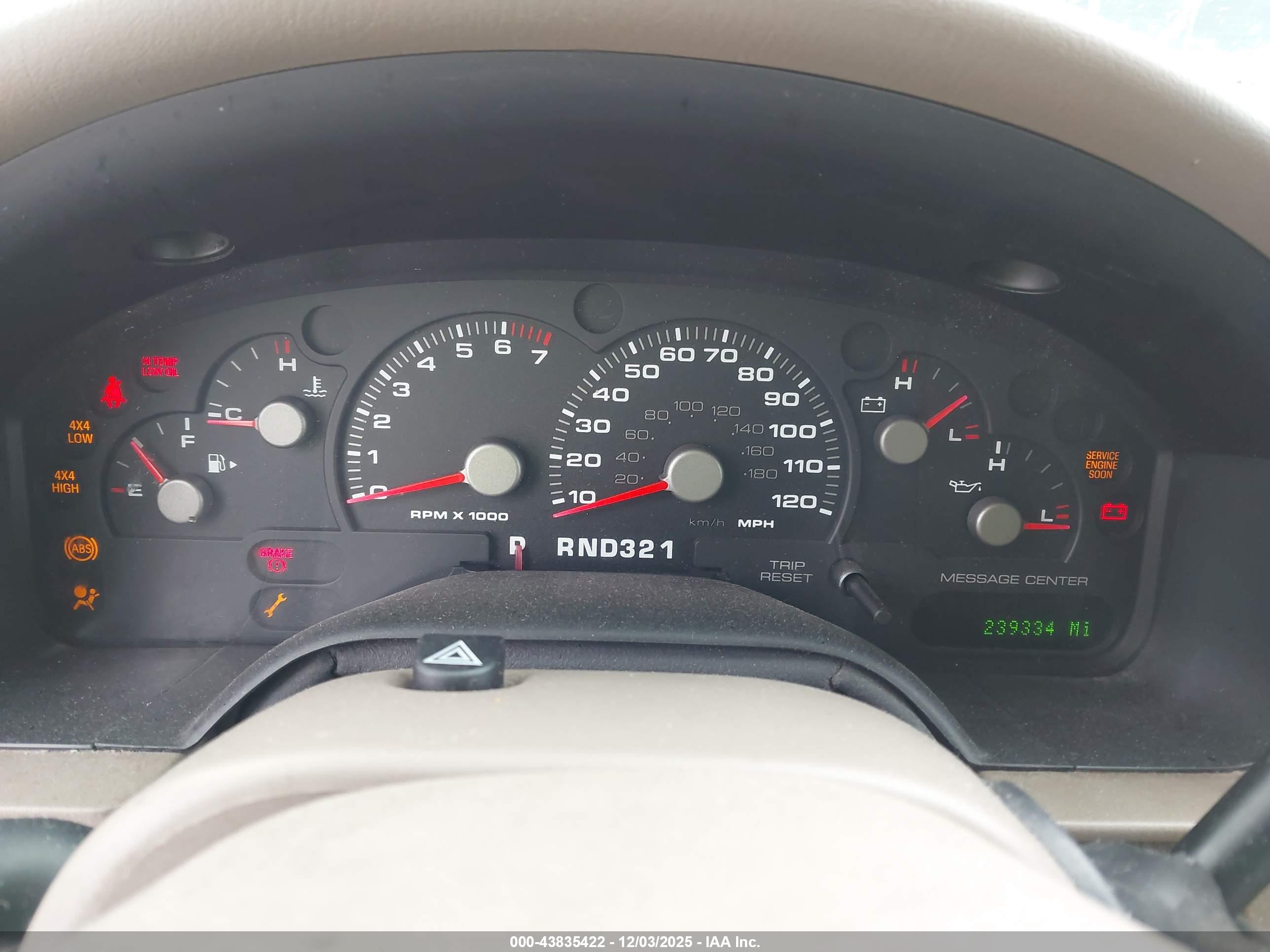 FORD EXPLORER image 7