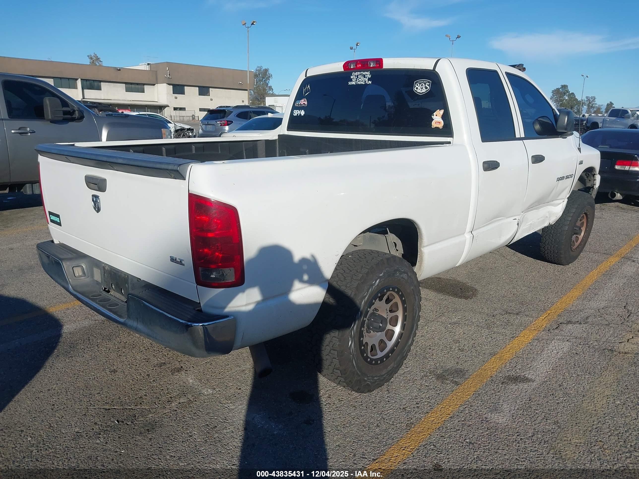 DODGE RAM image 4