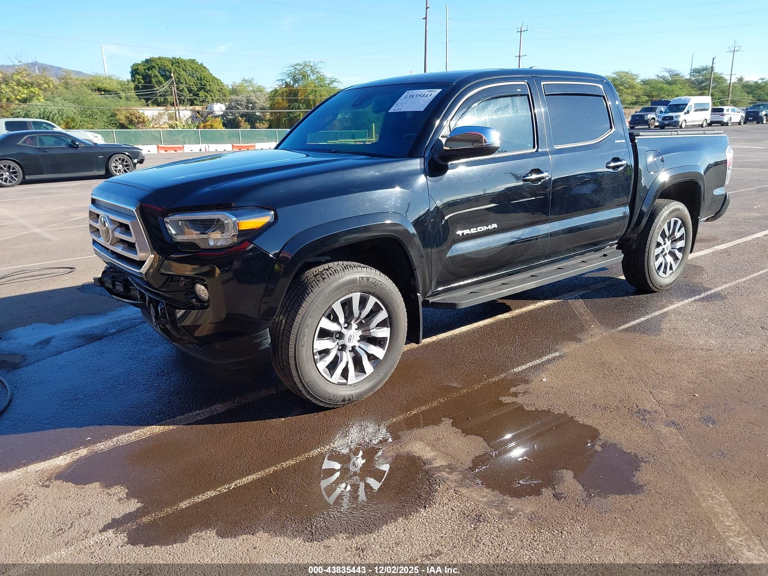 TOYOTA TACOMA image 2