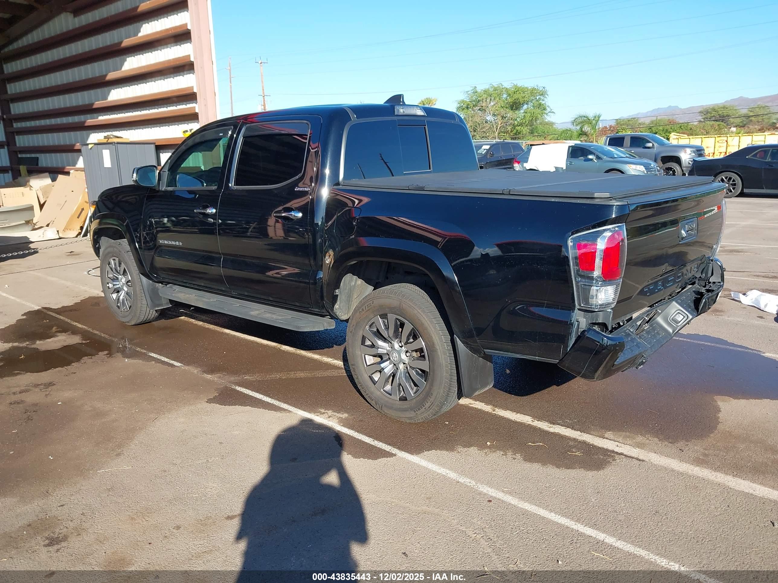 TOYOTA TACOMA image 3