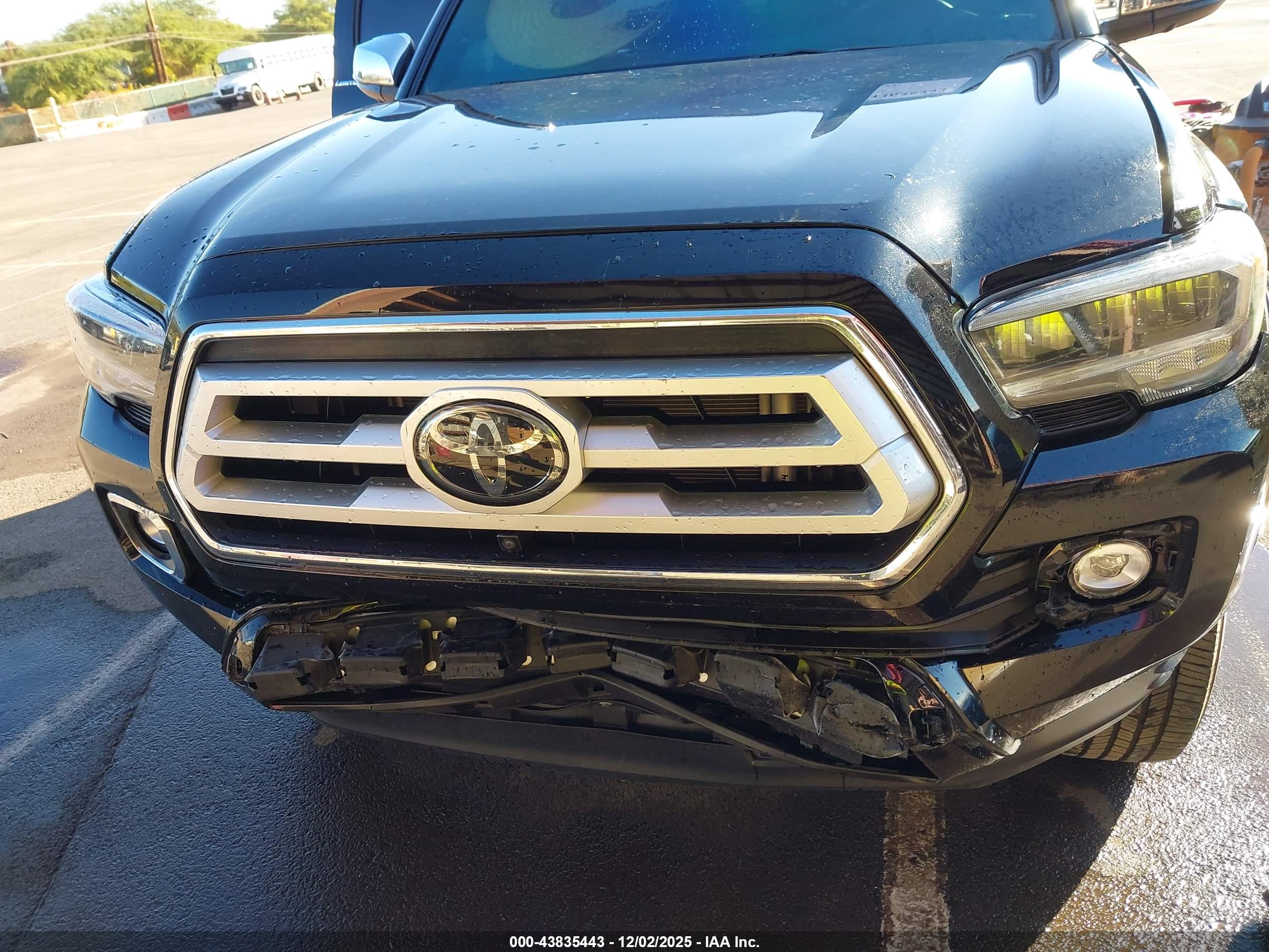 TOYOTA TACOMA image 6