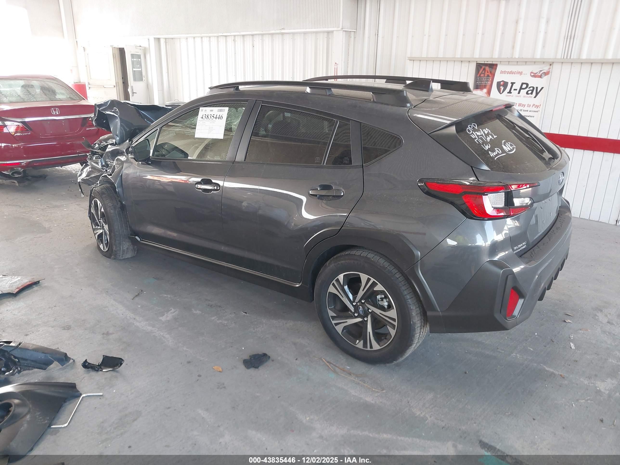 SUBARU CROSSTREK image 3