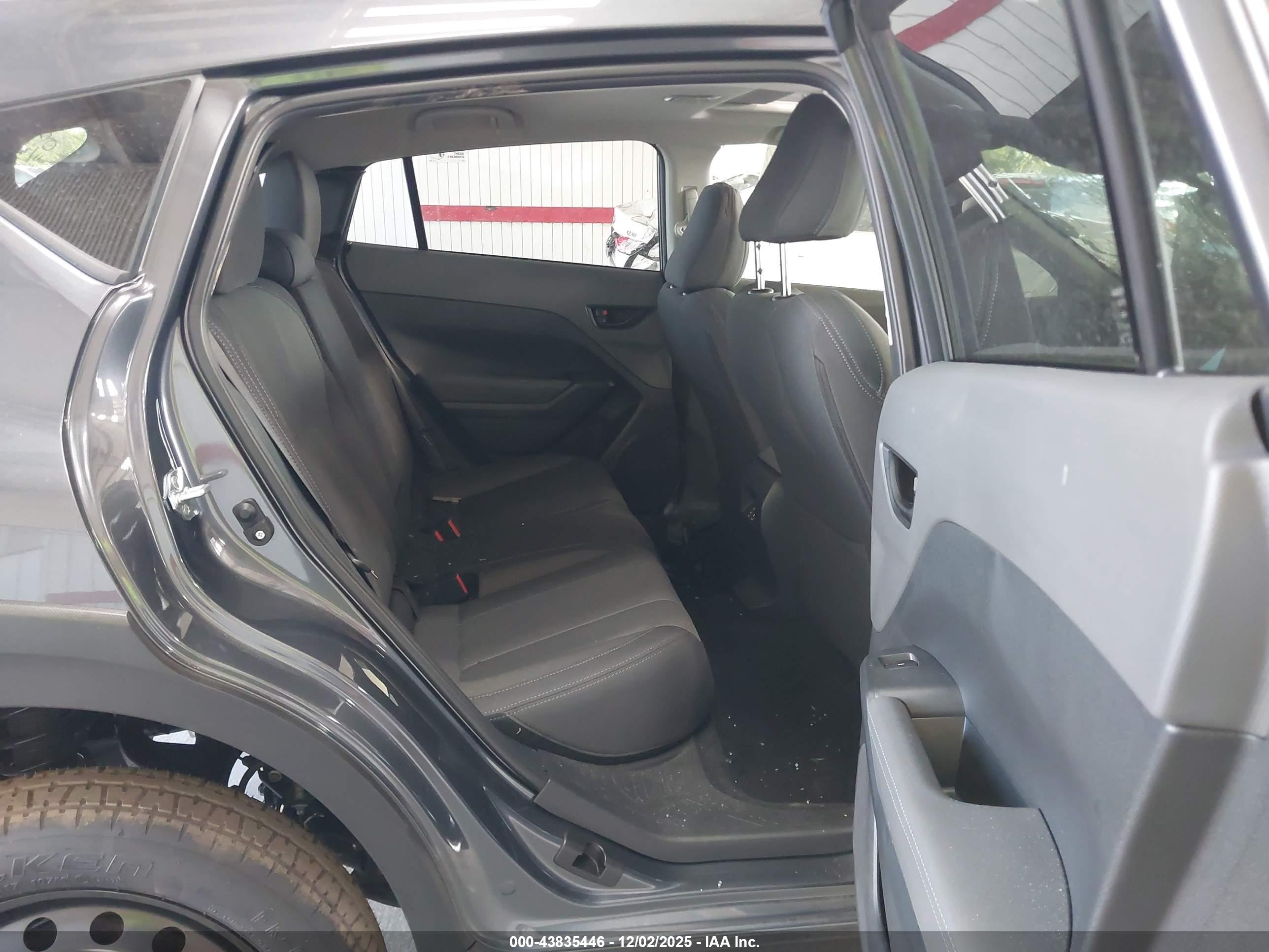 SUBARU CROSSTREK image 8