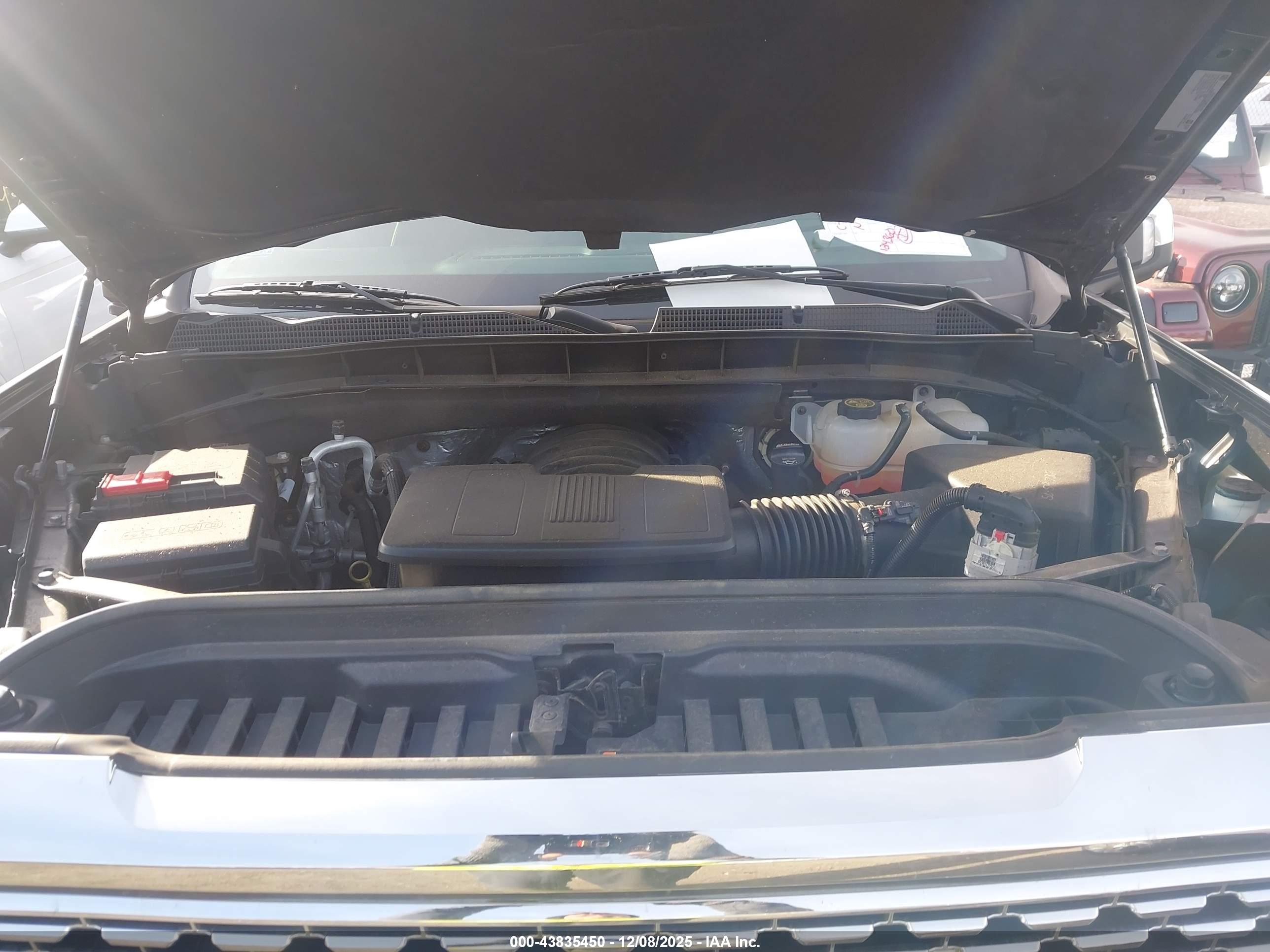 GMC SIERRA image 10