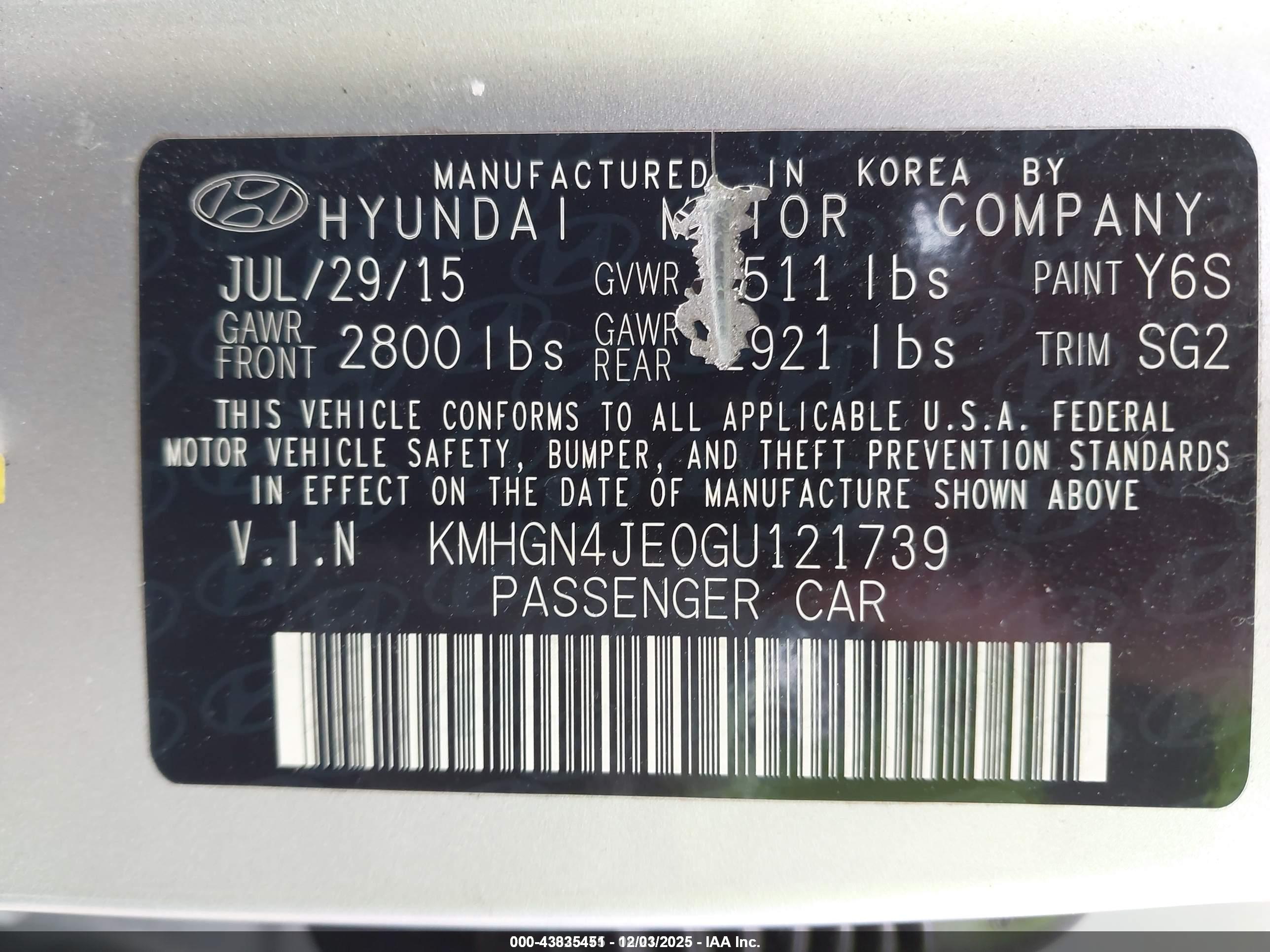 HYUNDAI GENESIS image 9