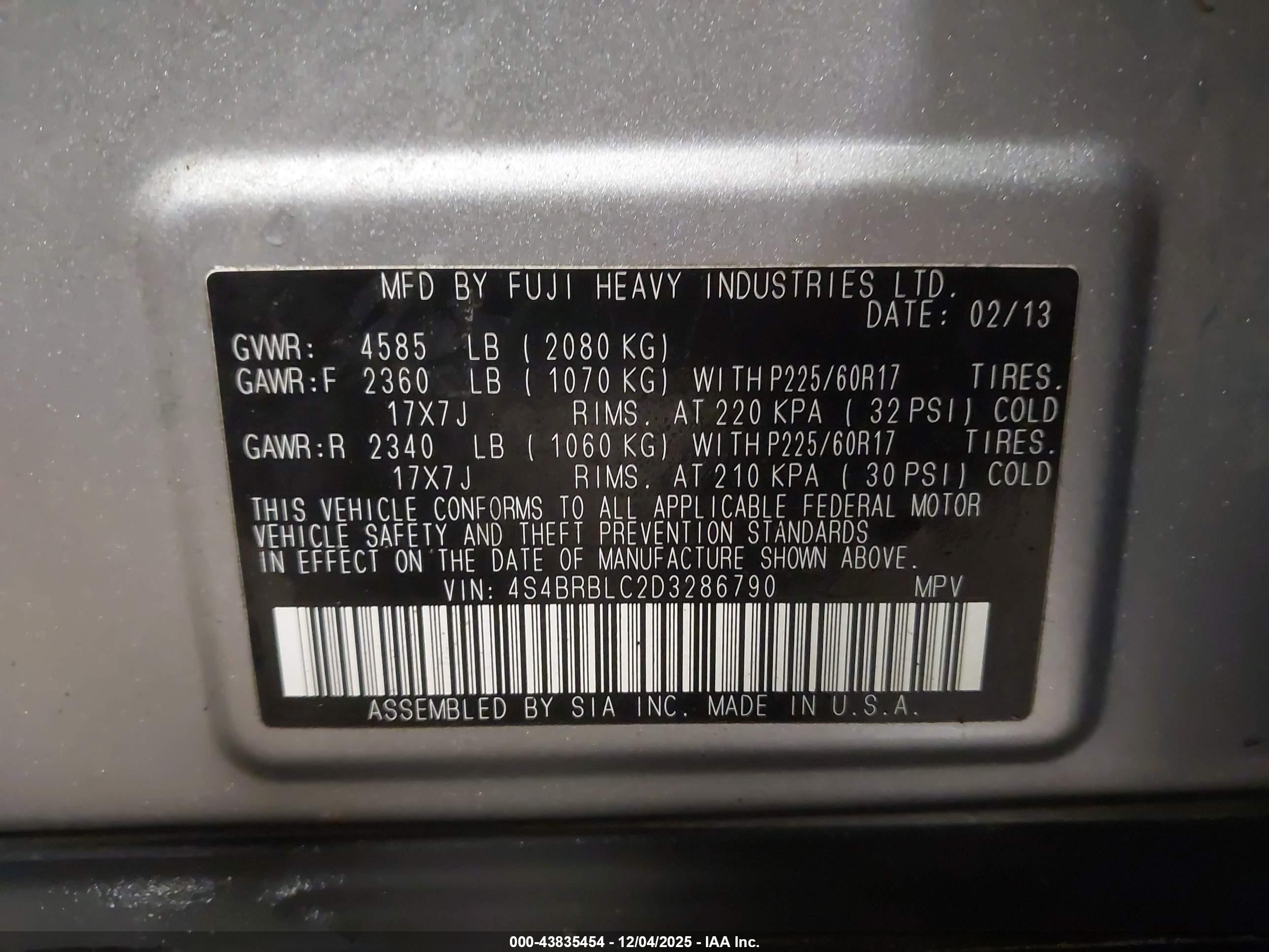 SUBARU OUTBACK image 9