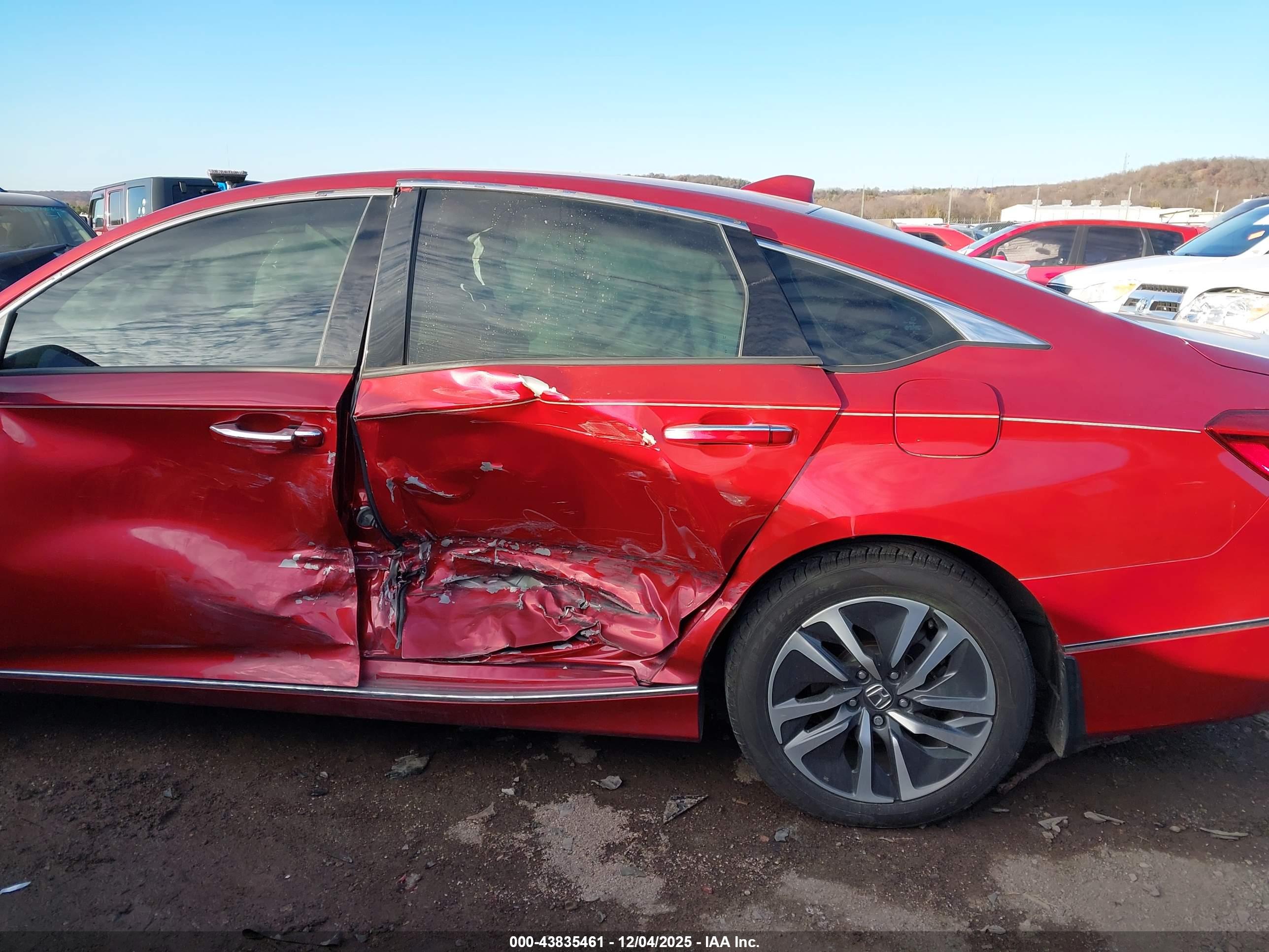 HONDA ACCORD image 6