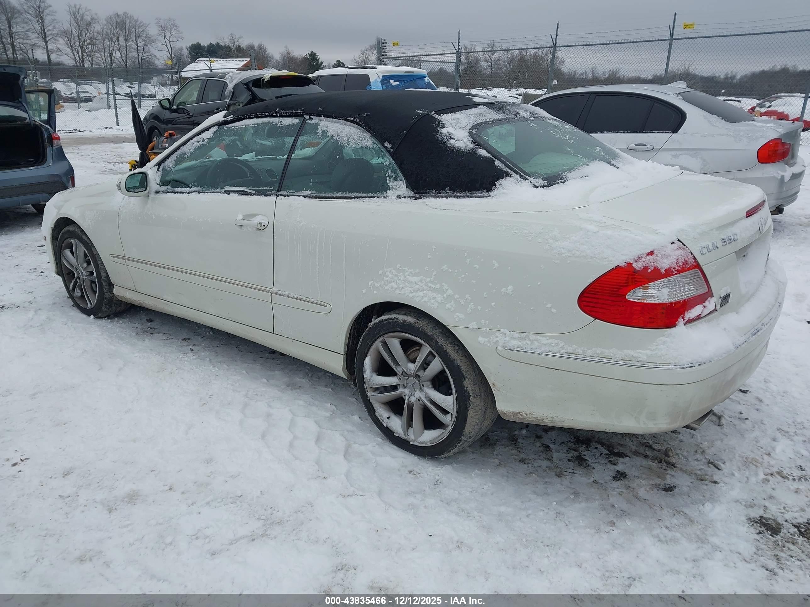 MERCEDES-BENZ CLK image 3