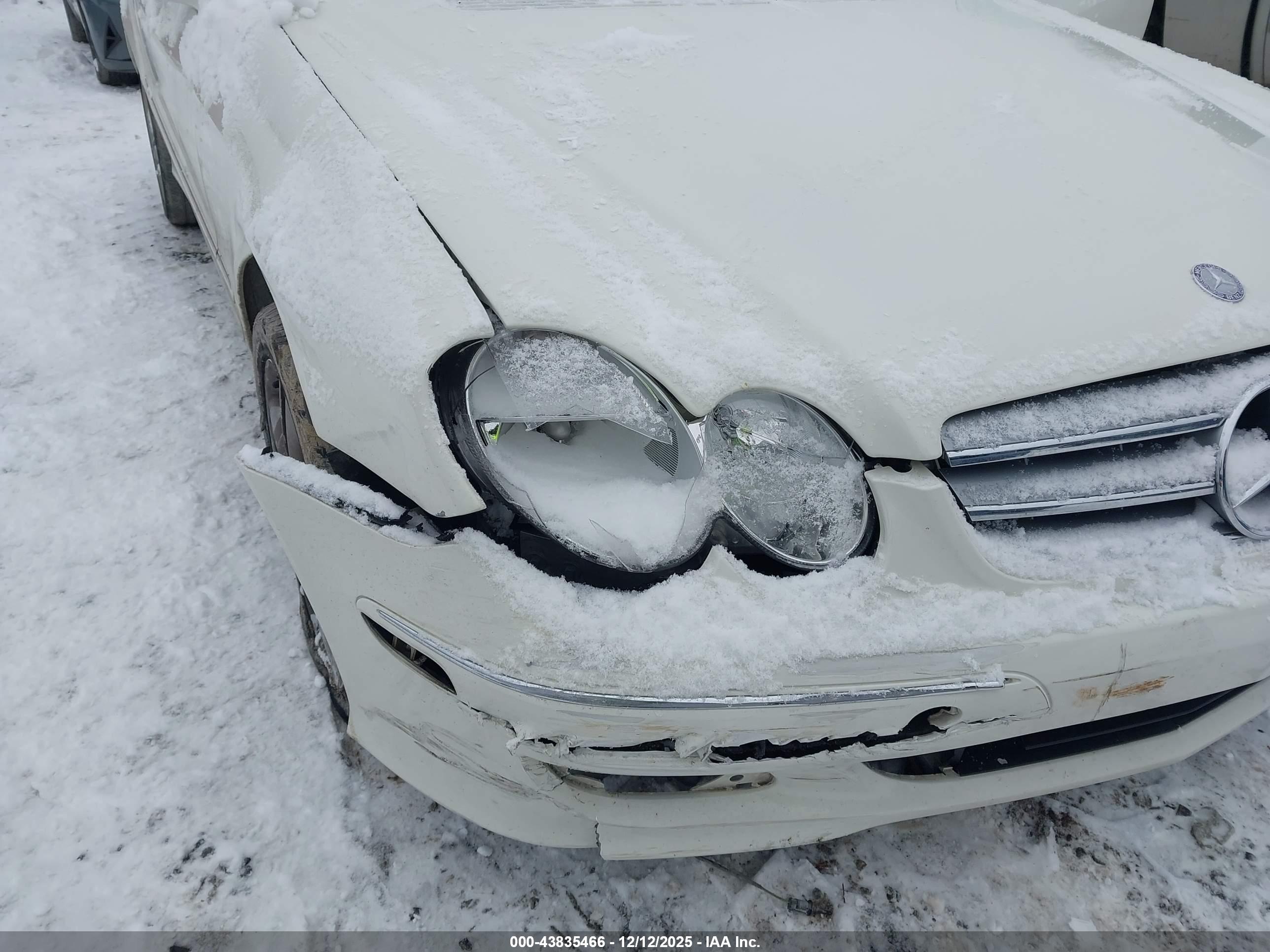 MERCEDES-BENZ CLK image 6
