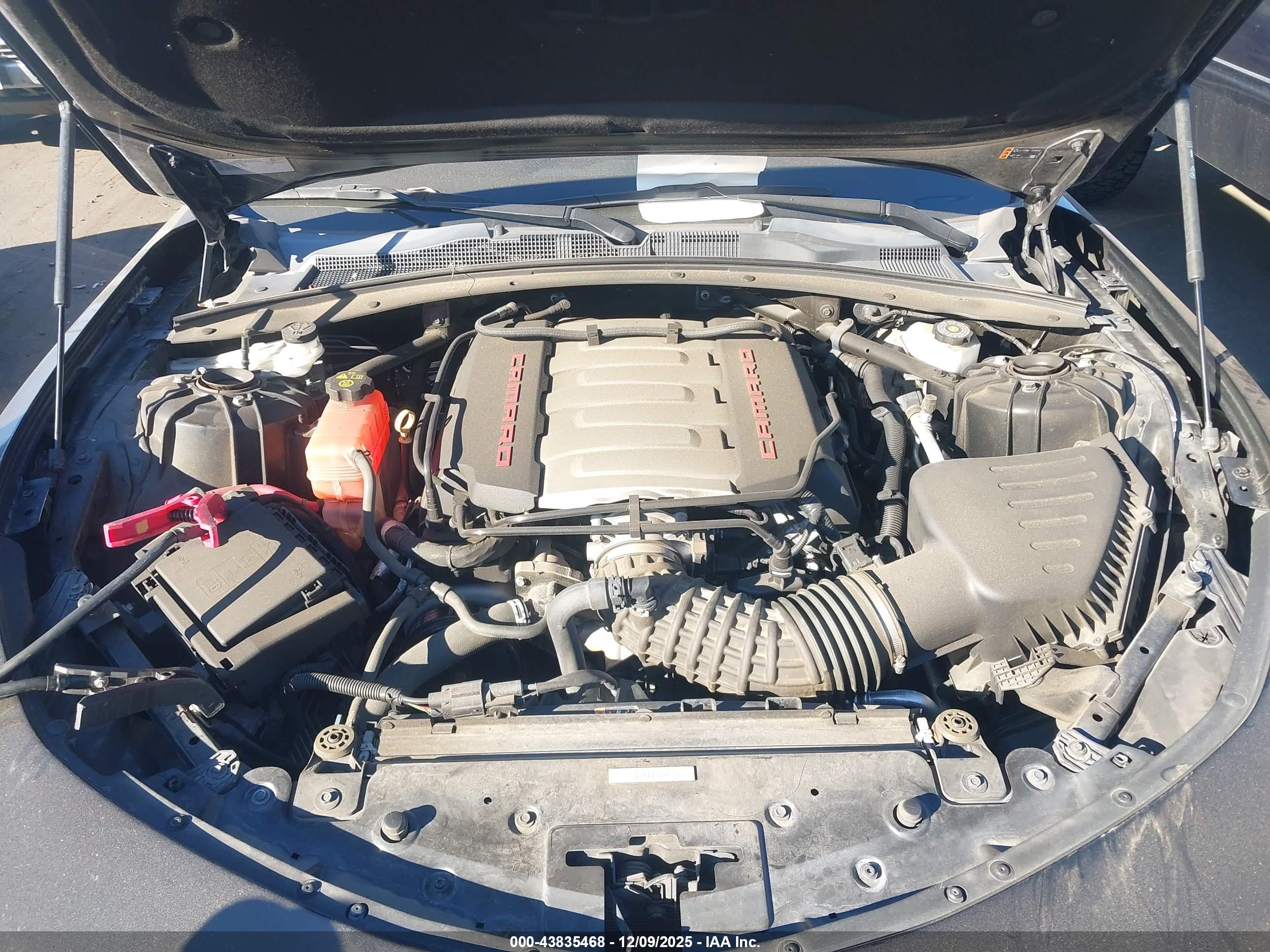 CHEVROLET CAMARO image 10
