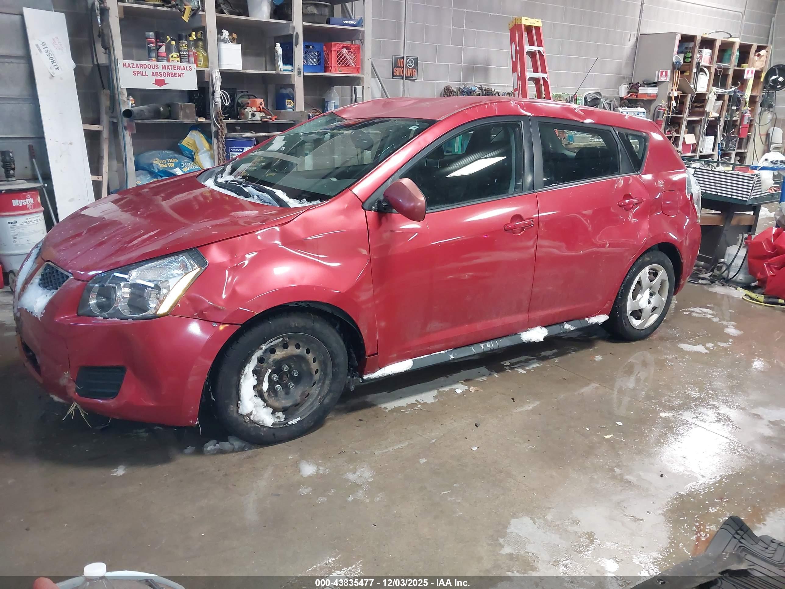PONTIAC VIBE image 2