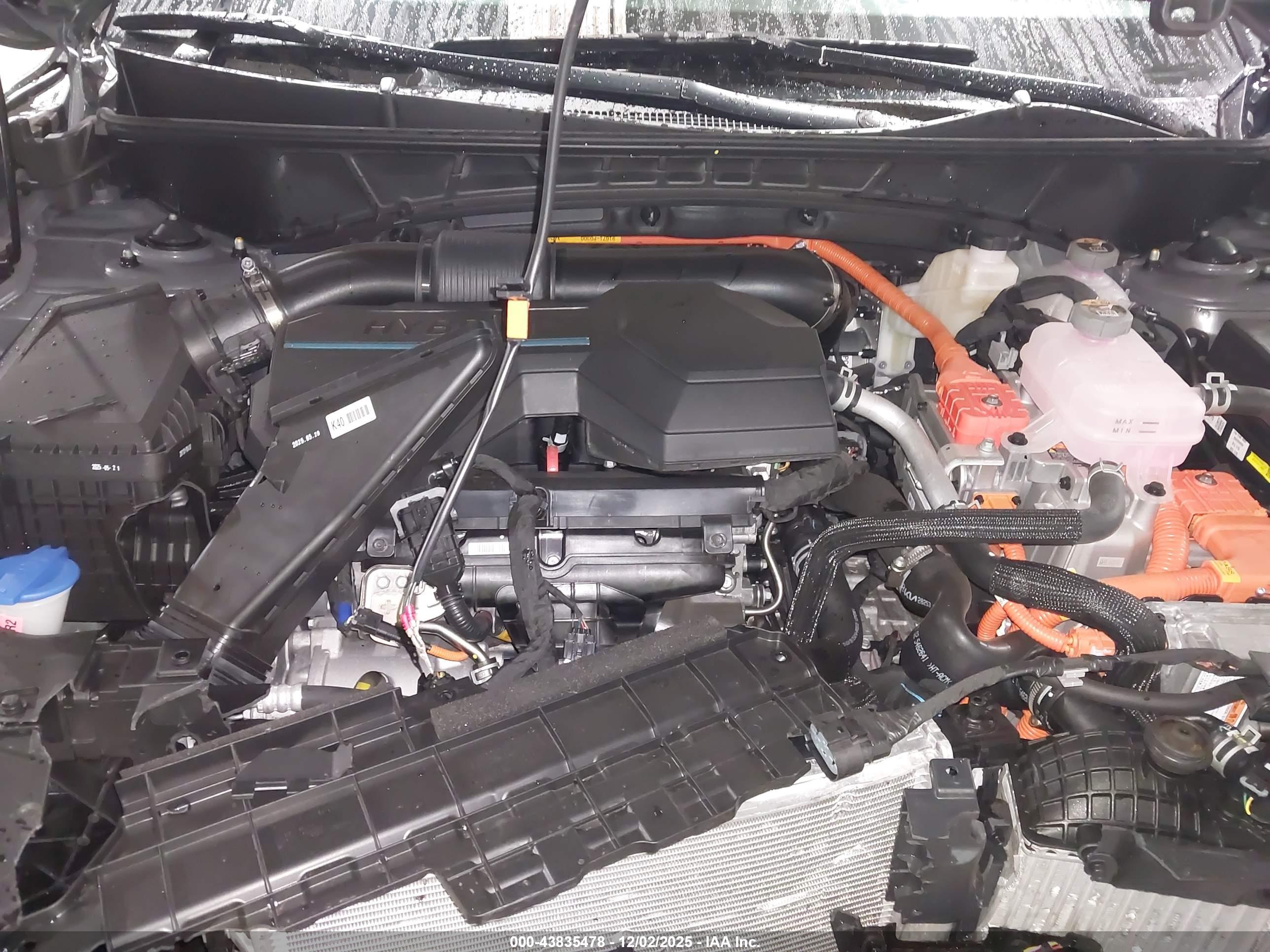 HYUNDAI TUCSON image 10