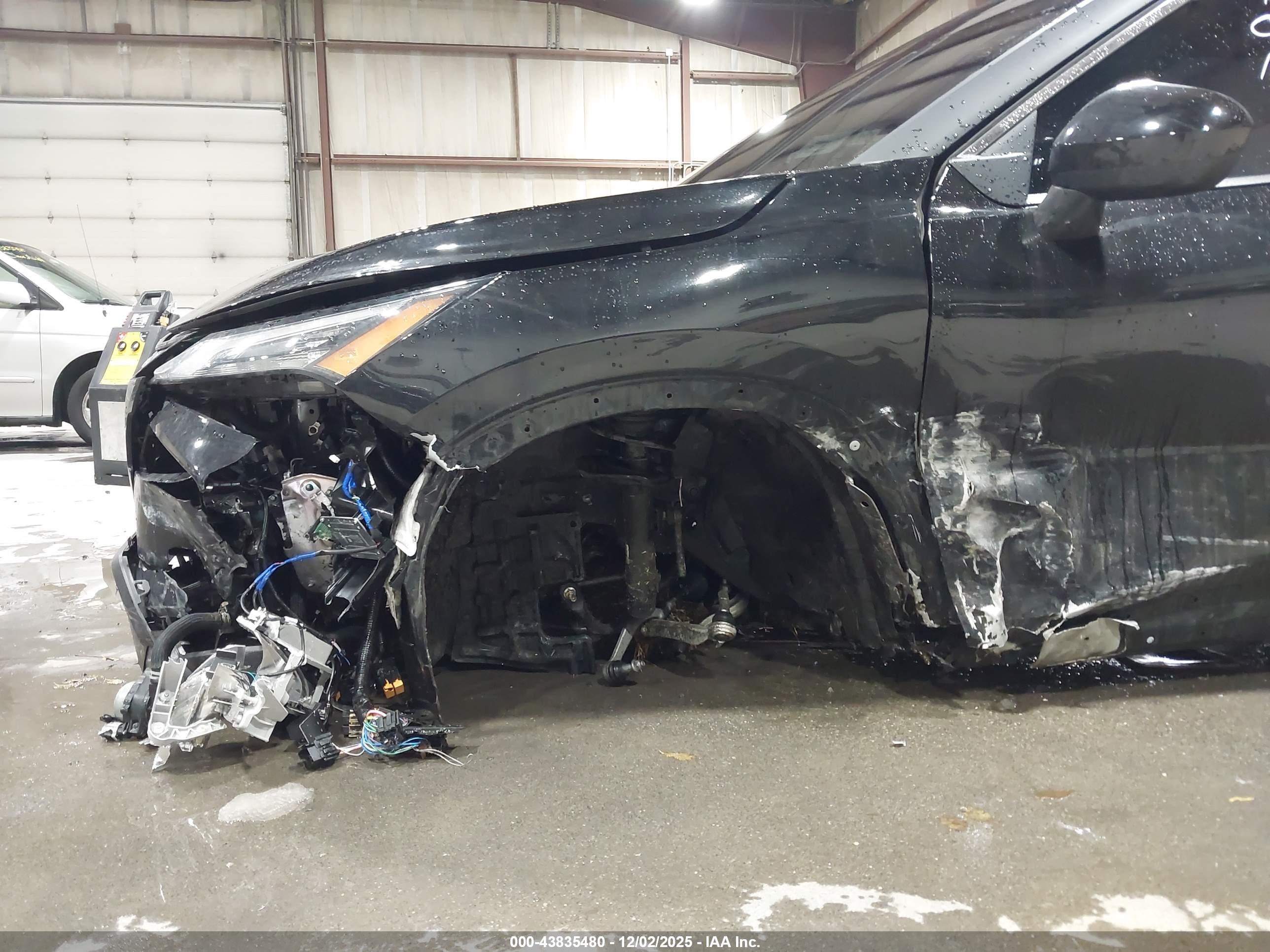 NISSAN ROGUE image 6