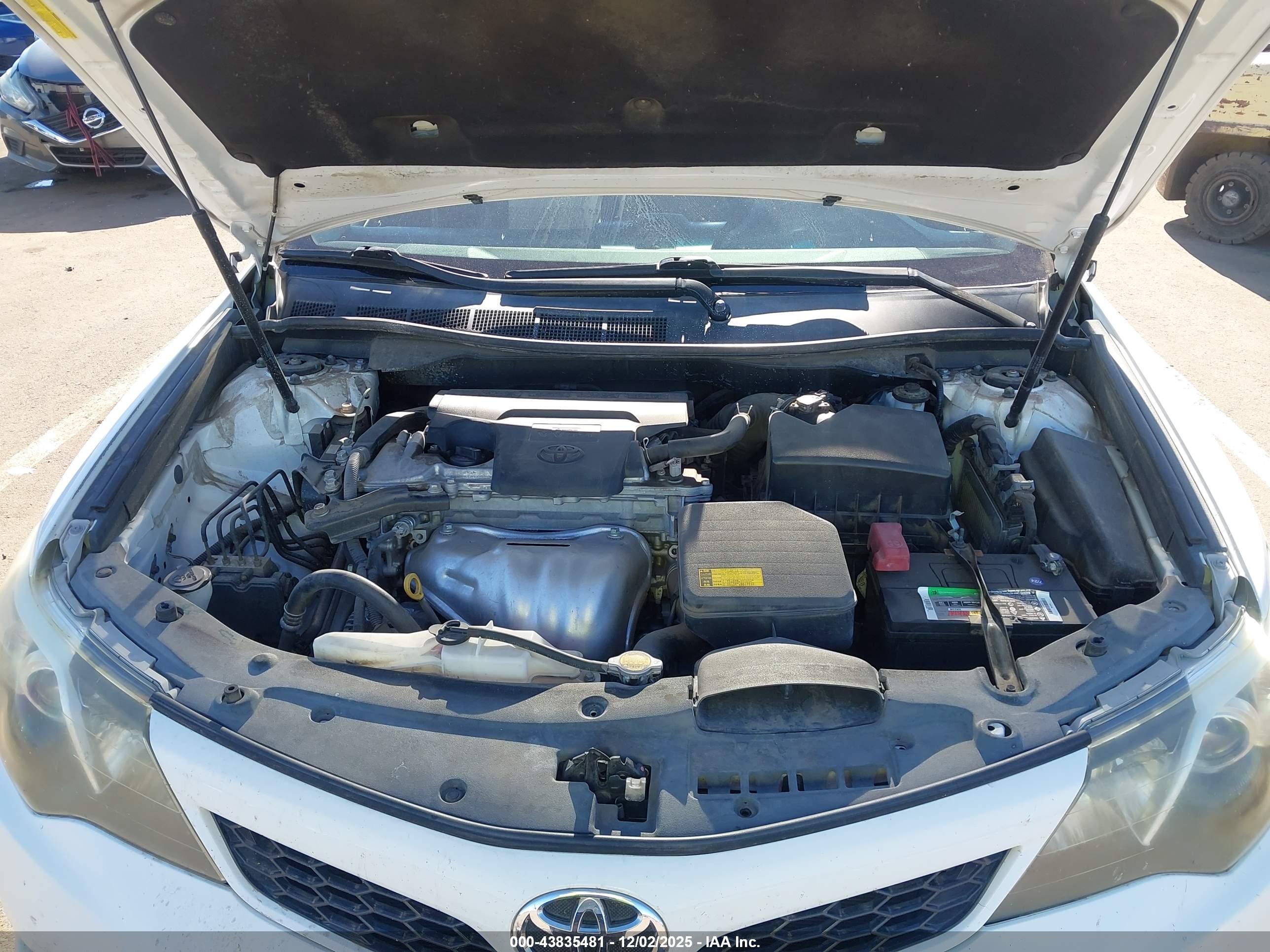TOYOTA CAMRY image 10