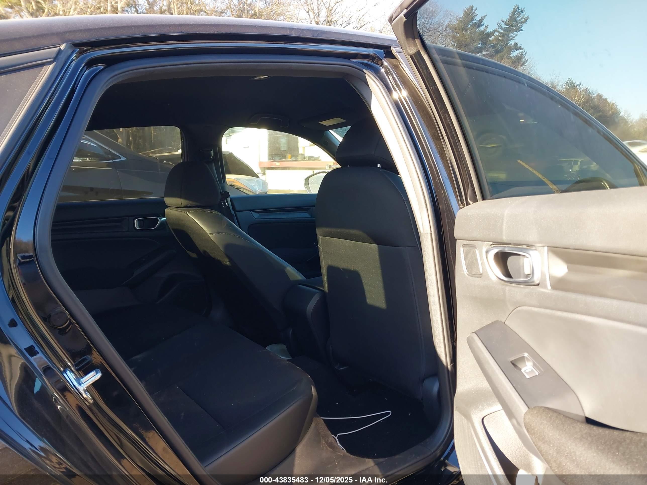 HONDA CIVIC image 8