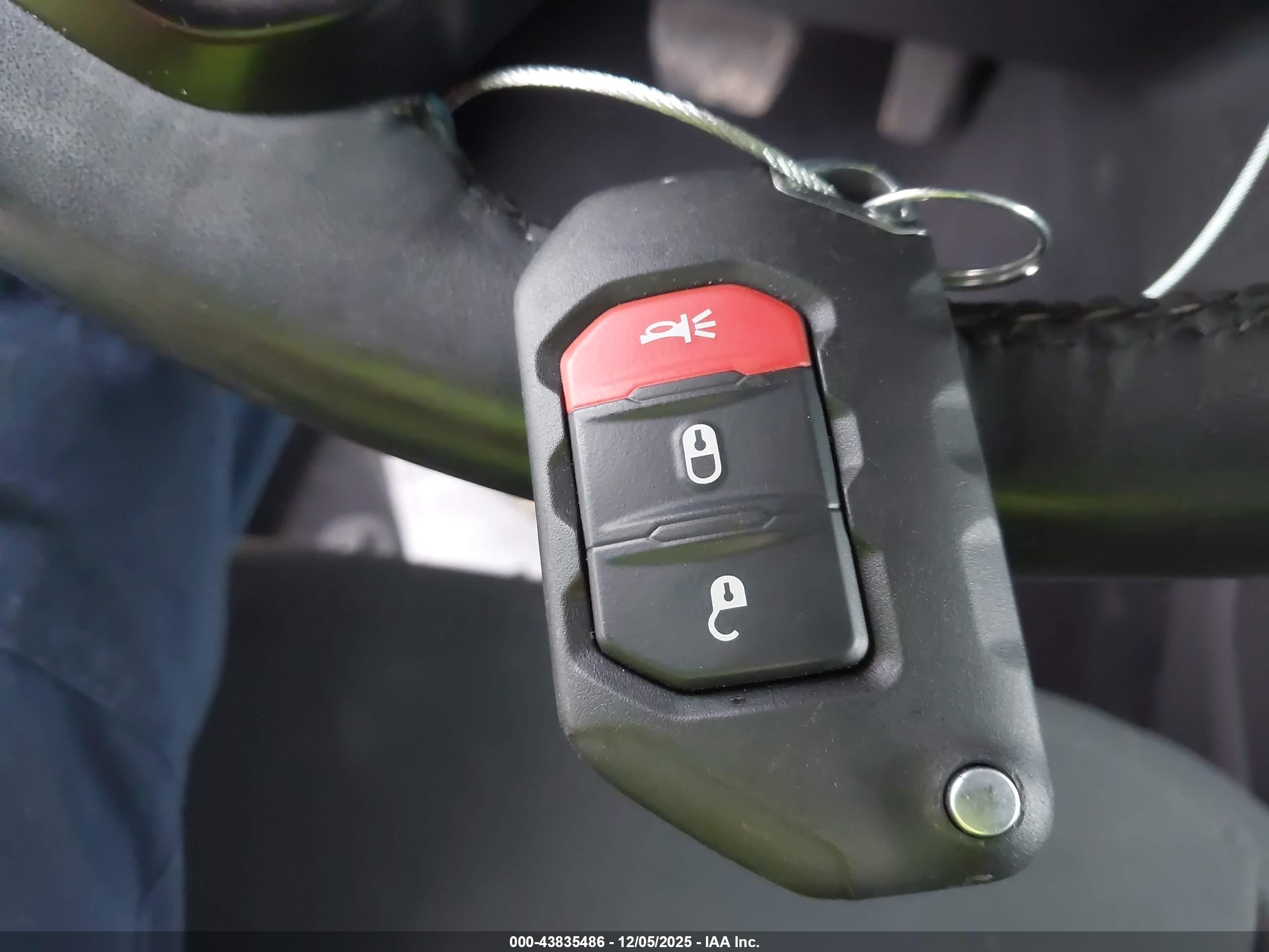 JEEP WRANGLER image 11