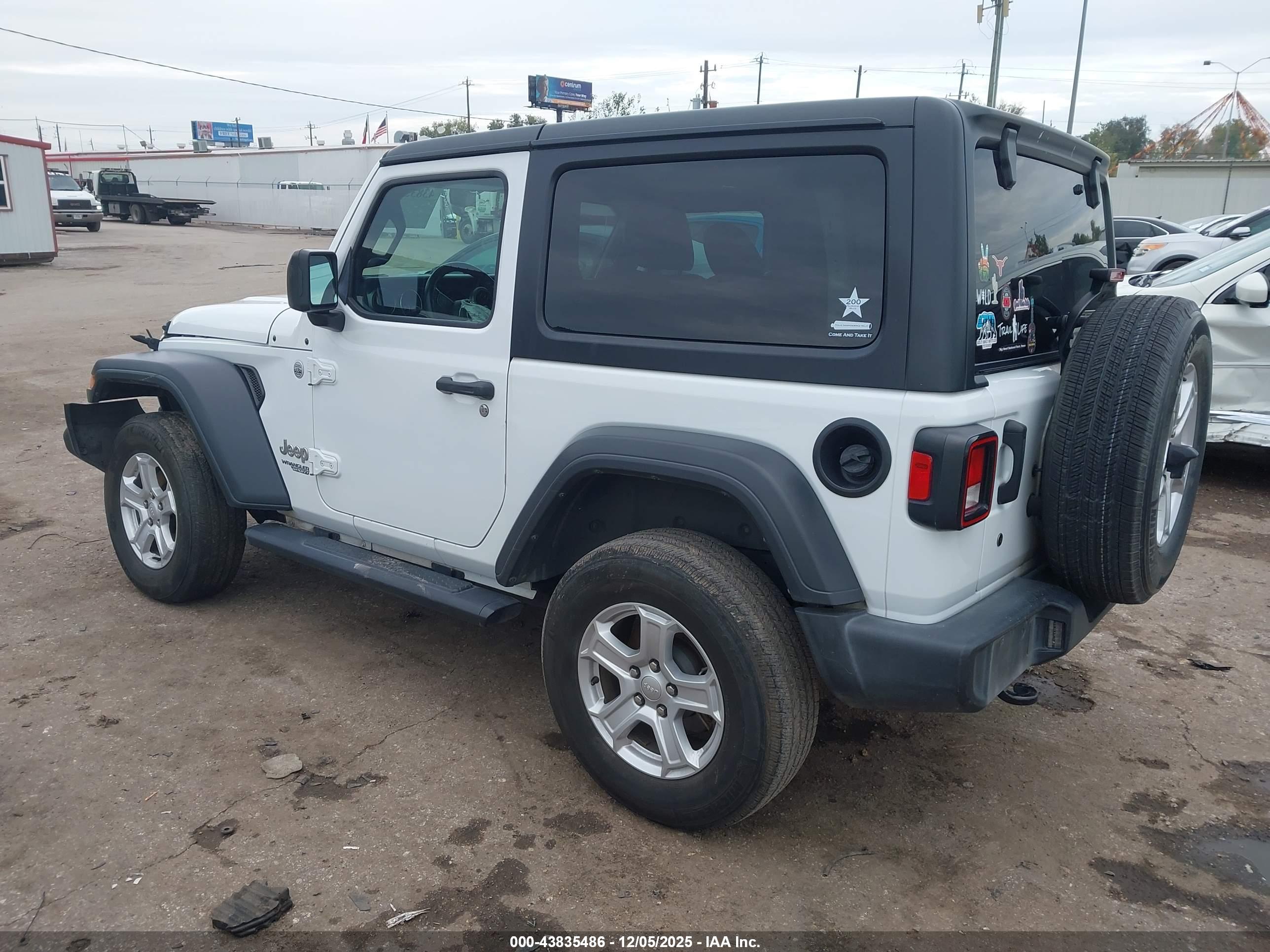 JEEP WRANGLER image 3