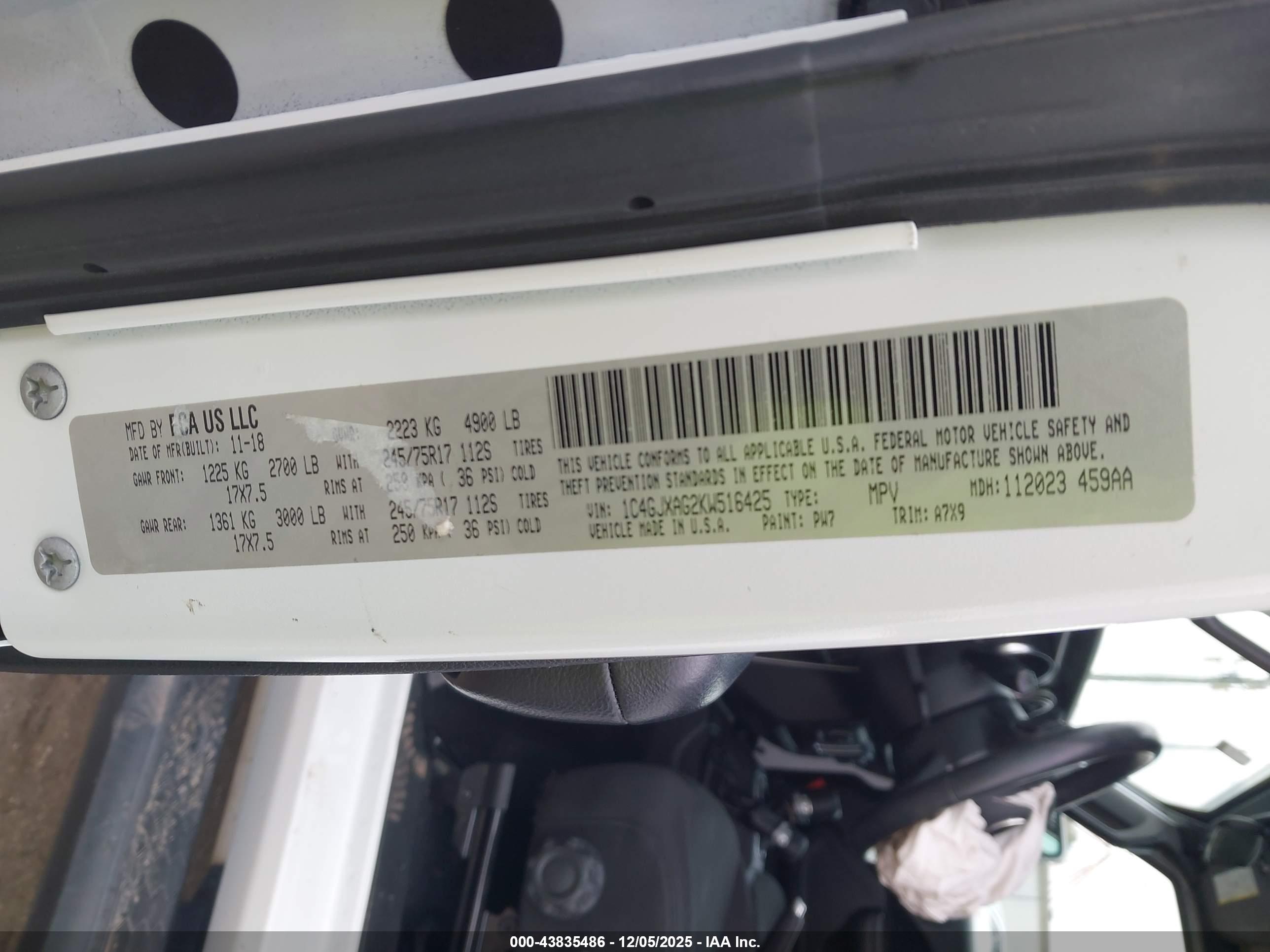 JEEP WRANGLER image 9
