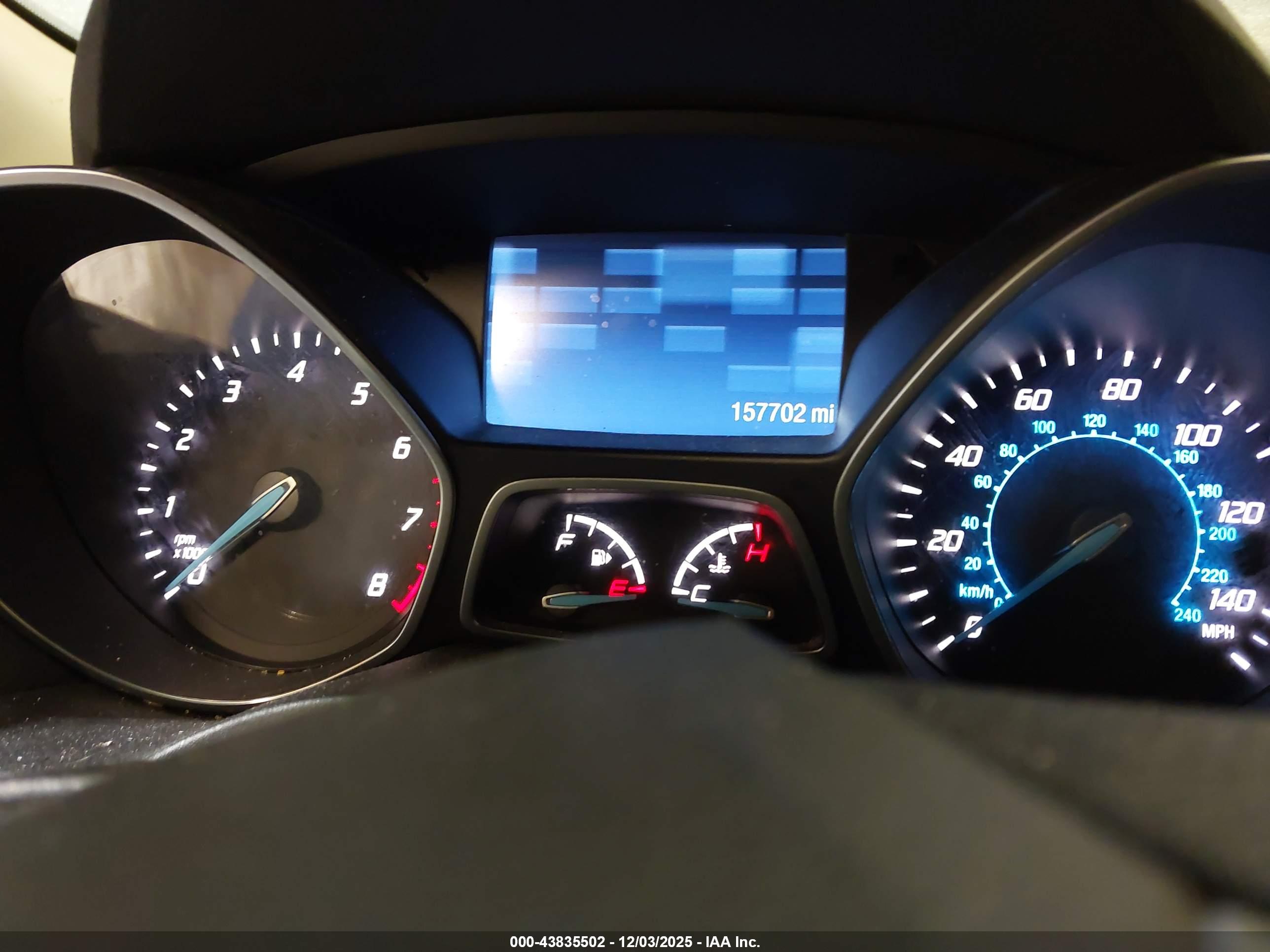 FORD ESCAPE image 7