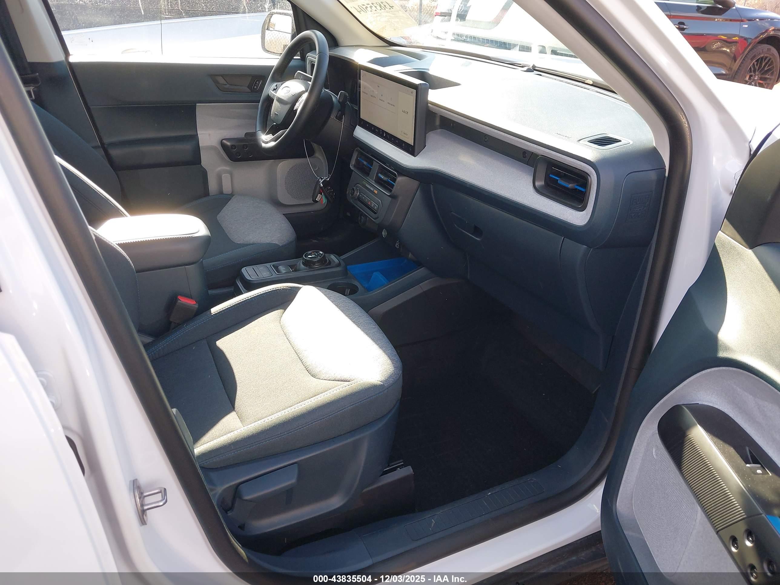 FORD MAVERICK image 5