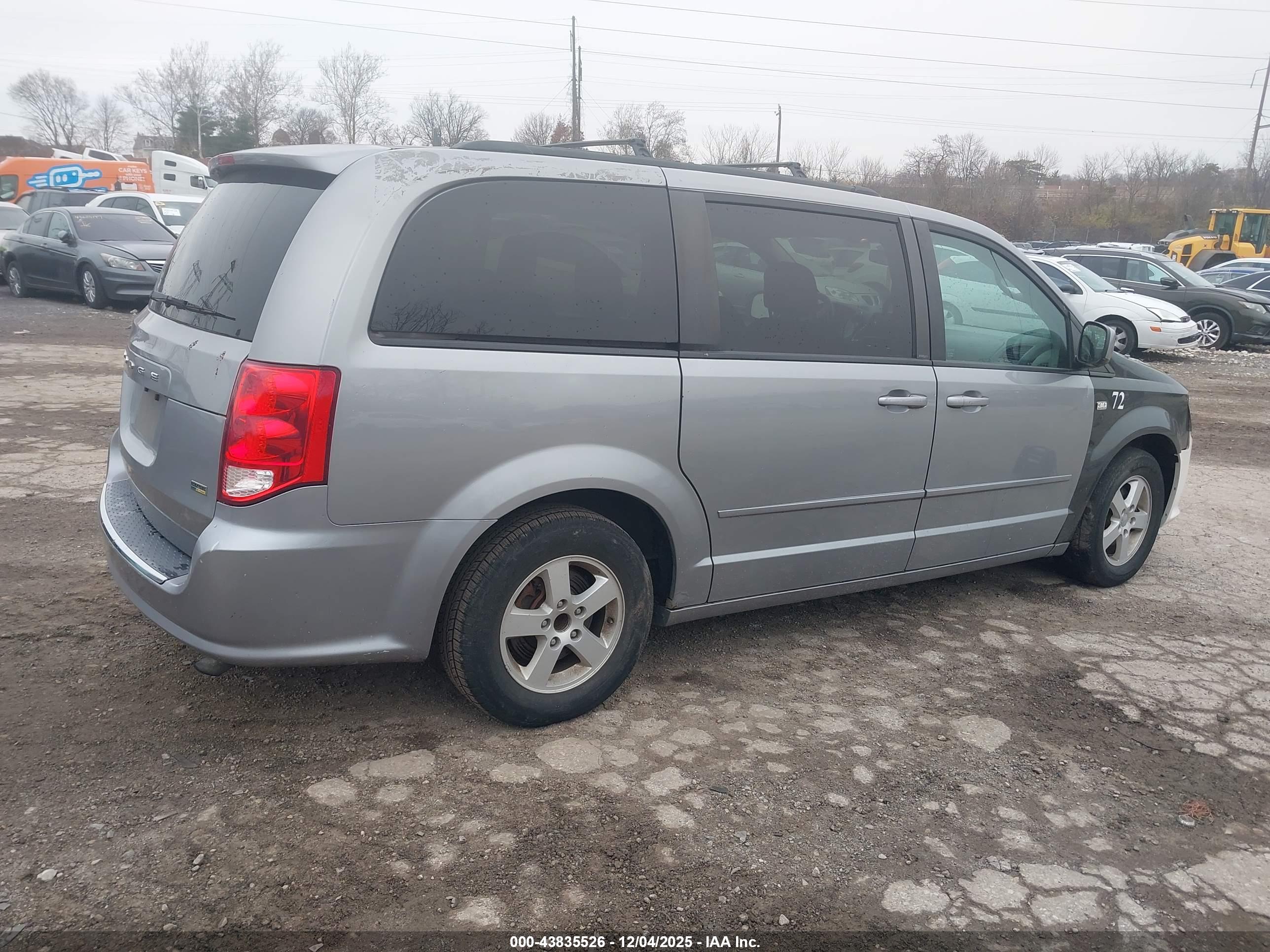 DODGE GRAND image 4
