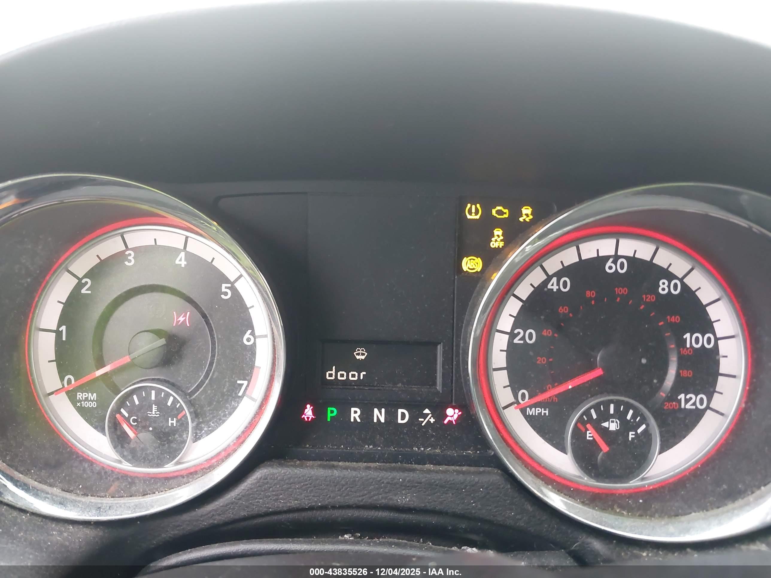 DODGE GRAND image 7