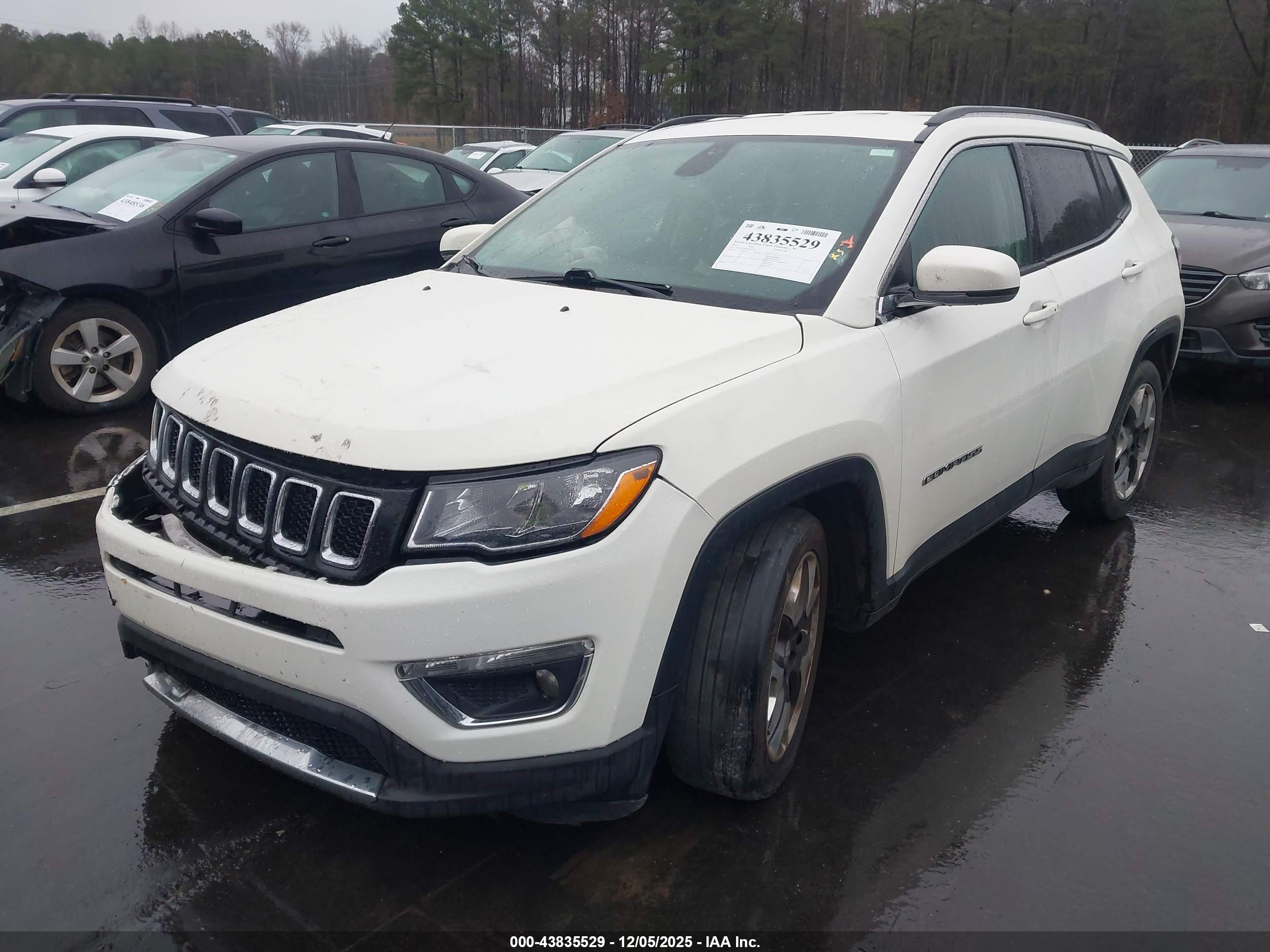 JEEP COMPASS image 2