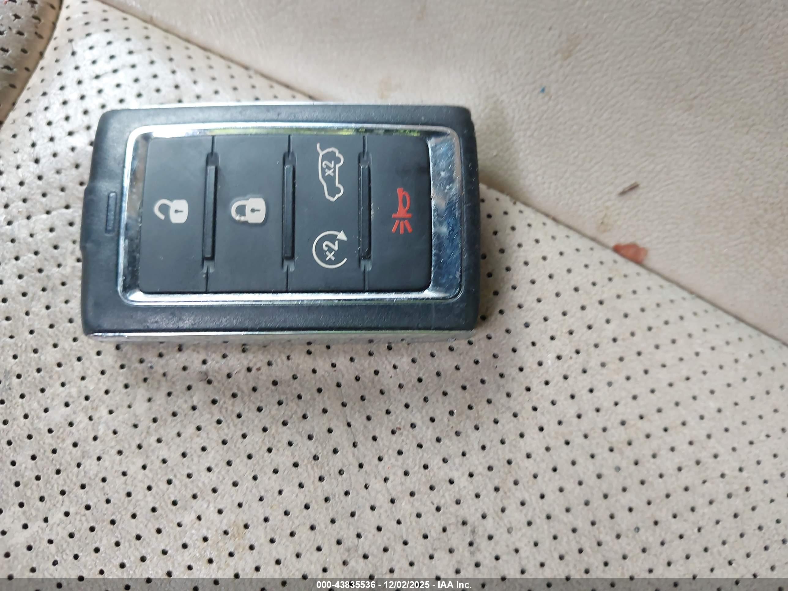 JEEP GRAND image 11