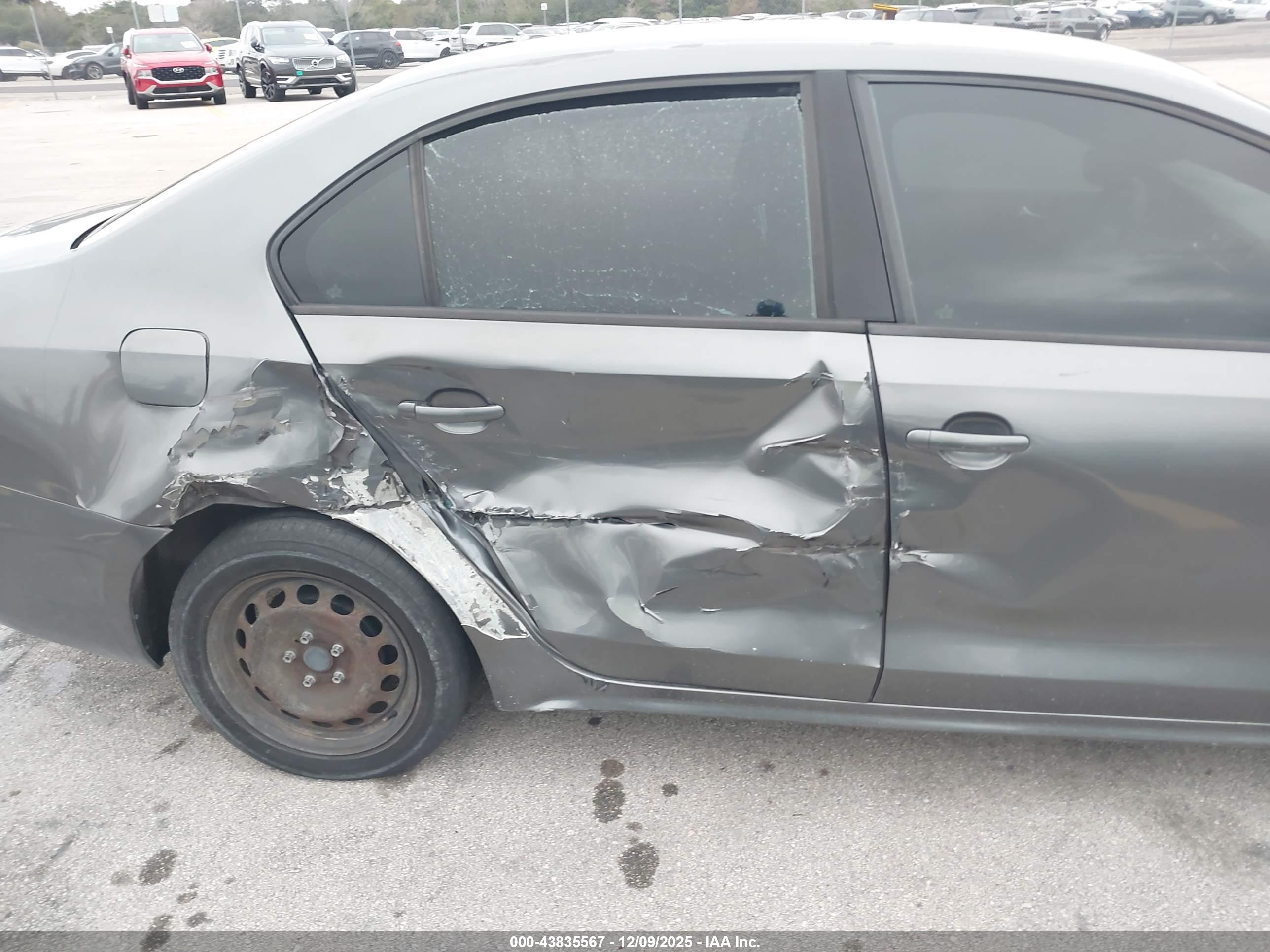 VOLKSWAGEN JETTA image 6