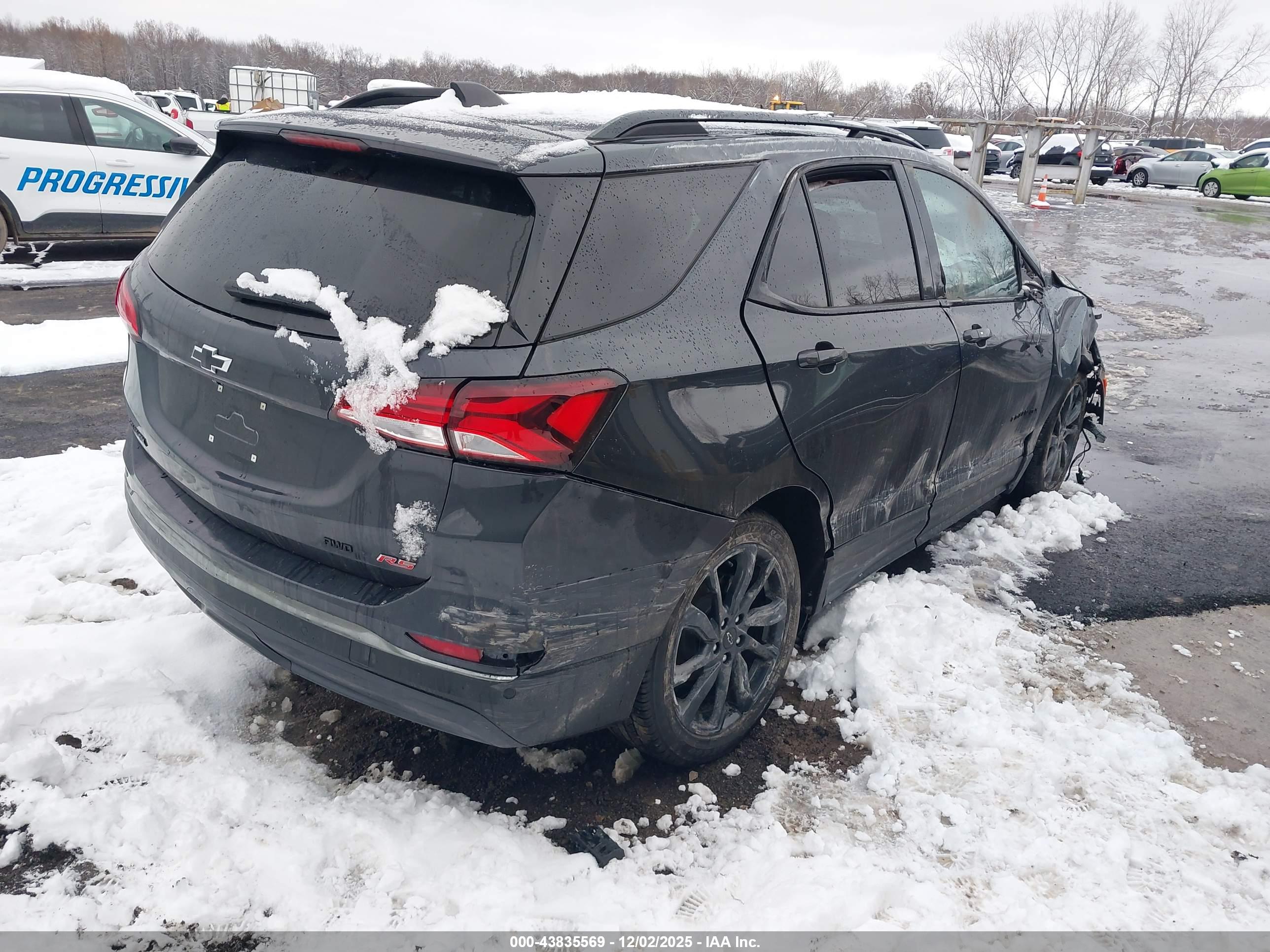 CHEVROLET EQUINOX image 4