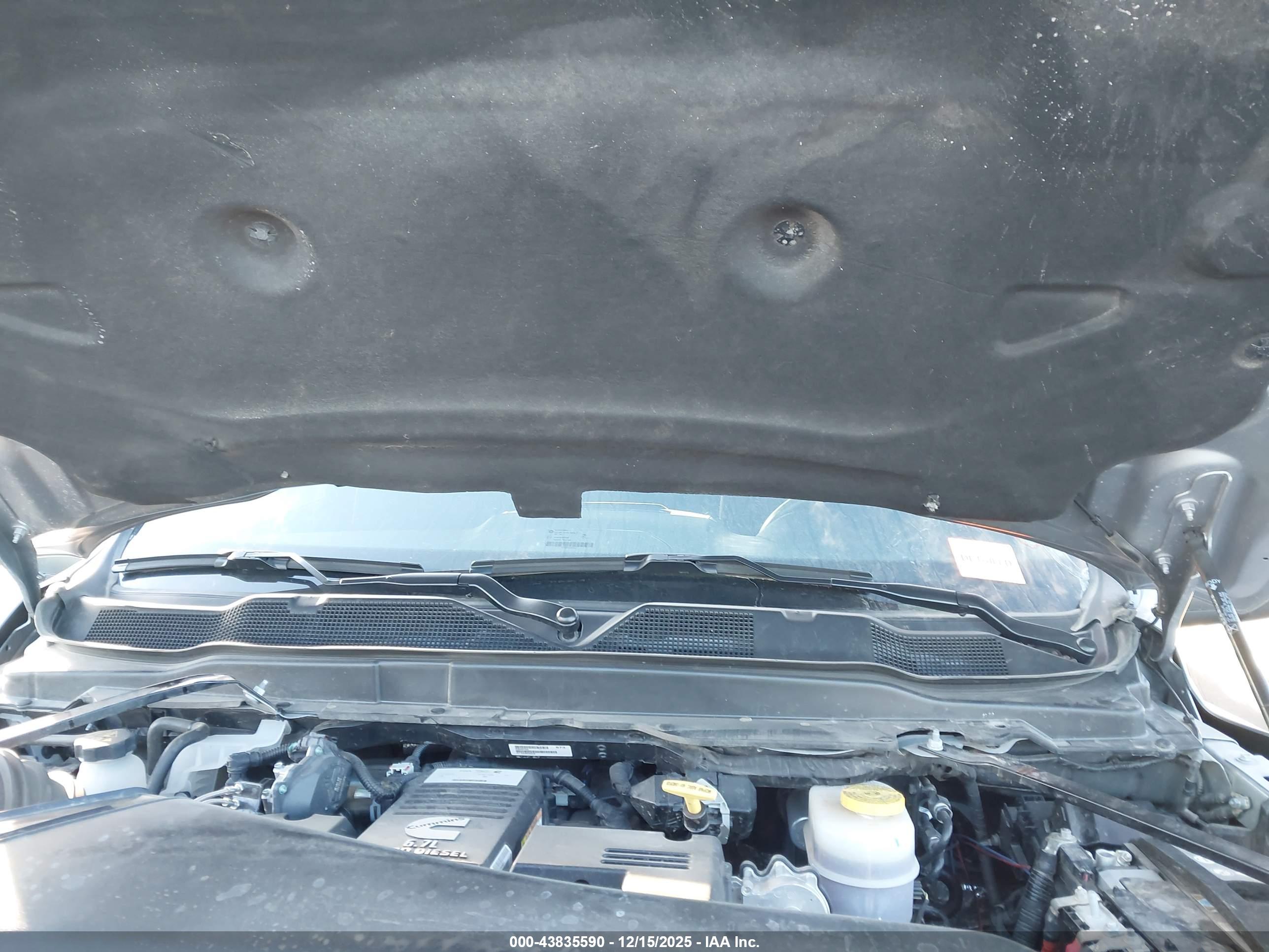 RAM 3500 image 10