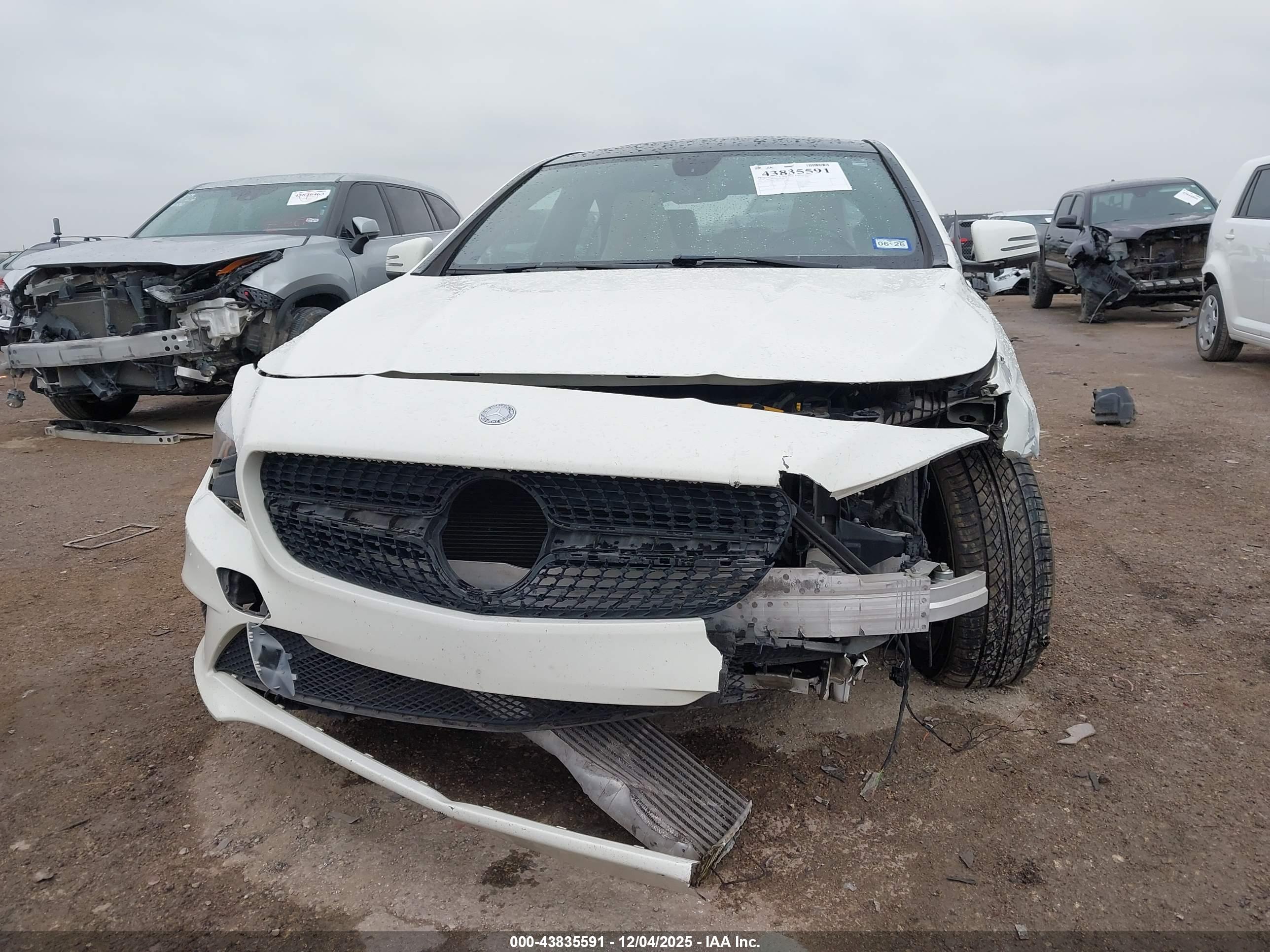 MERCEDES-BENZ CLA image 6
