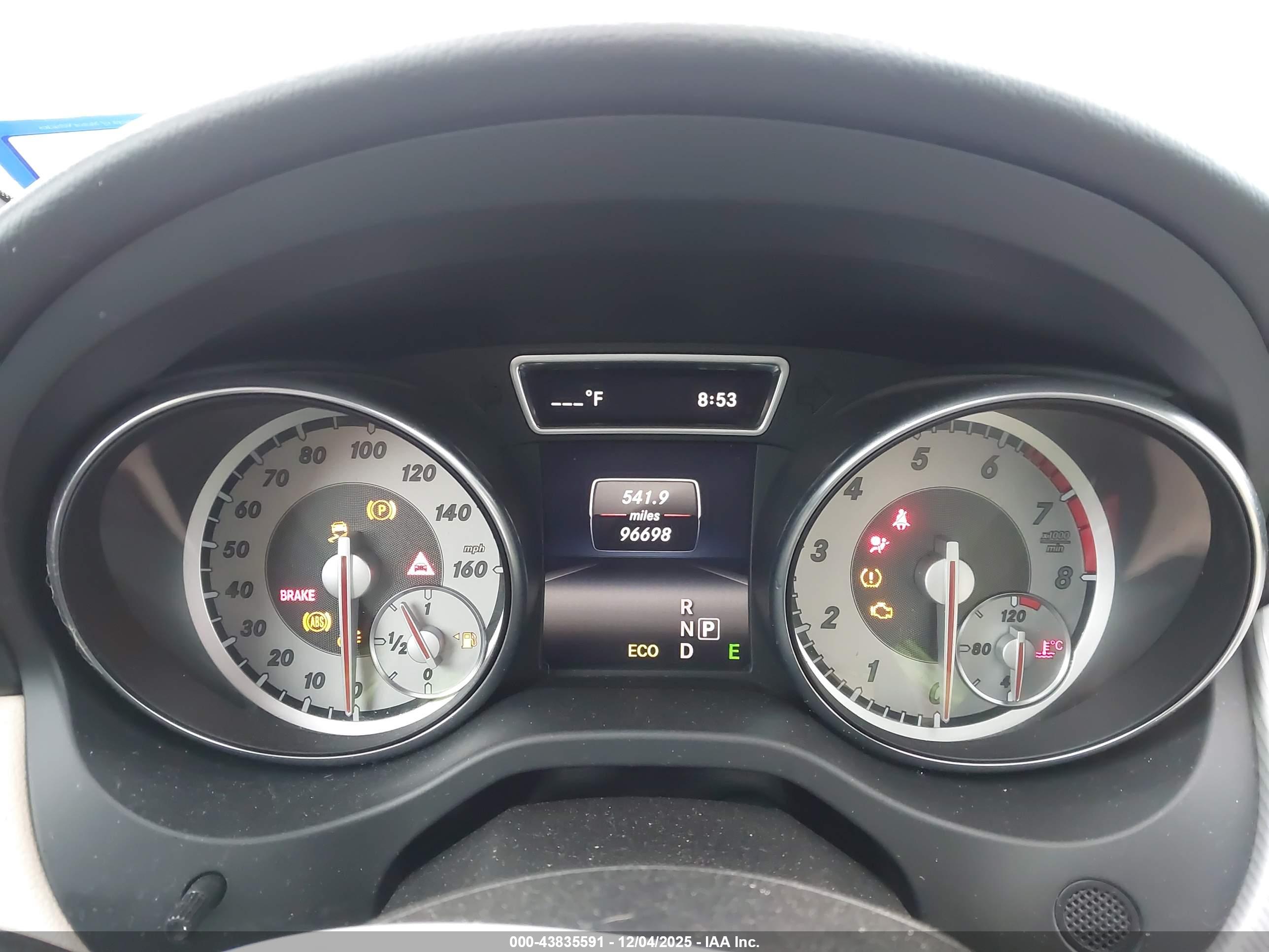 MERCEDES-BENZ CLA image 7