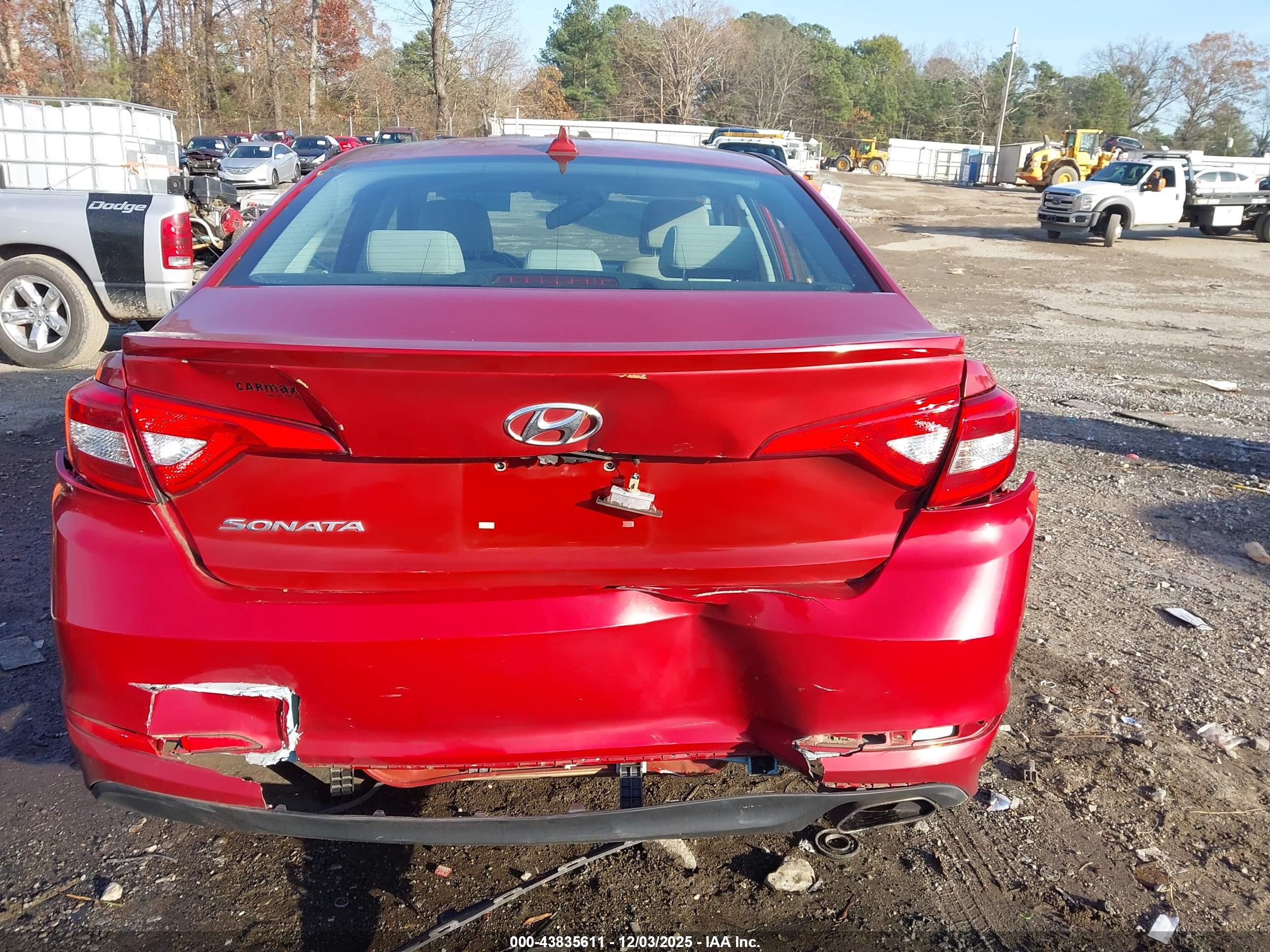HYUNDAI SONATA image 6