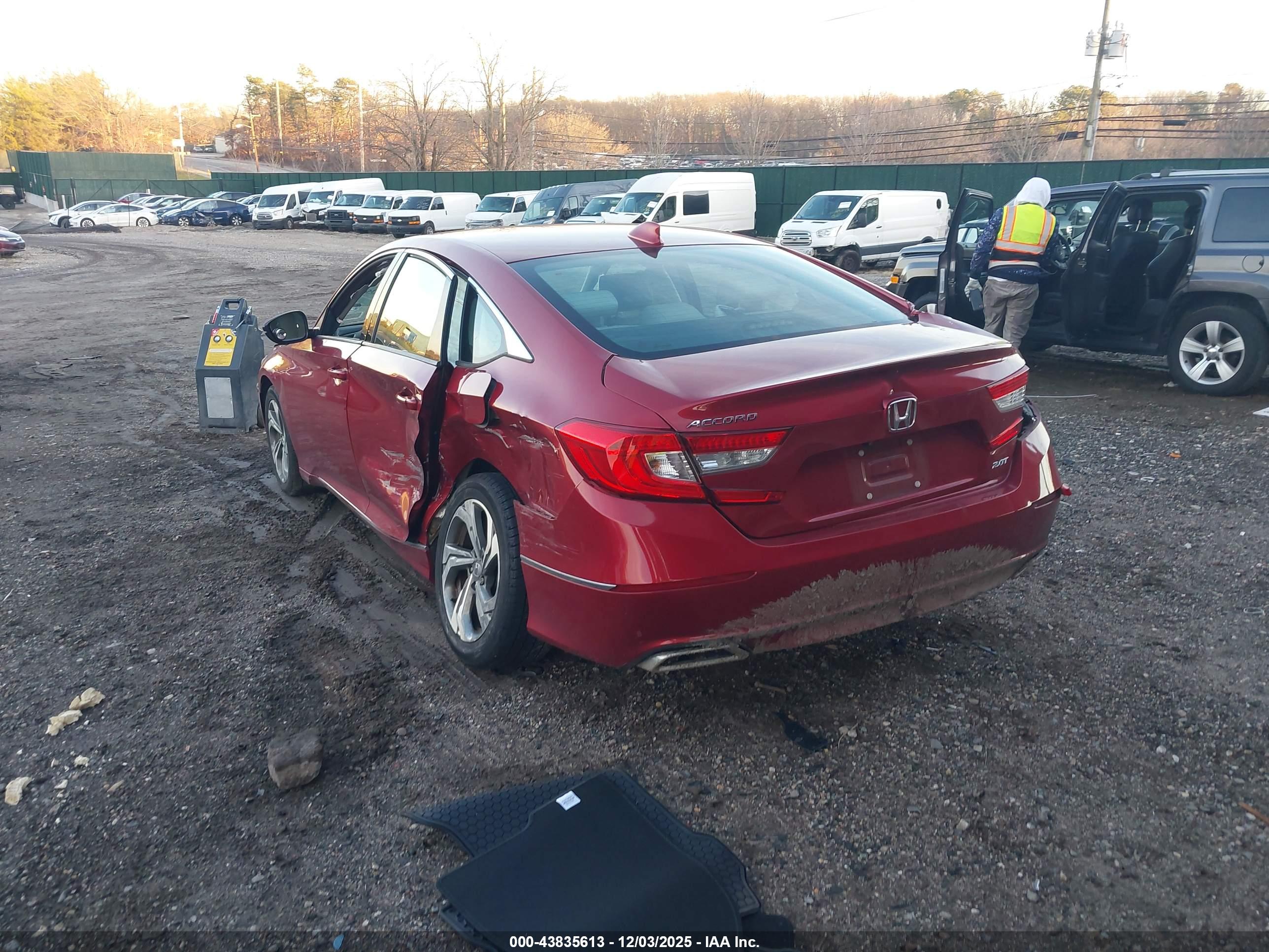 HONDA ACCORD image 3