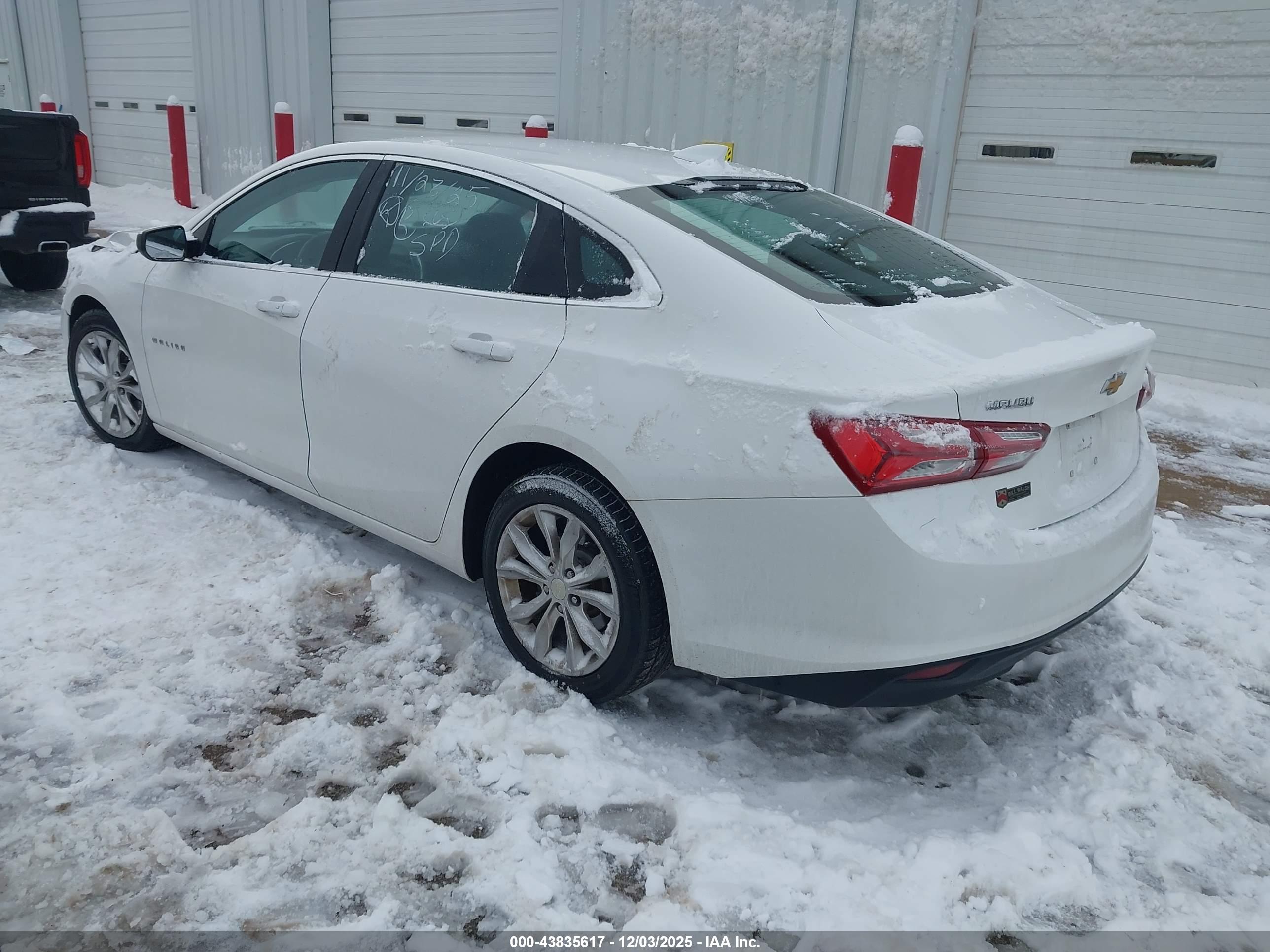 CHEVROLET MALIBU image 3