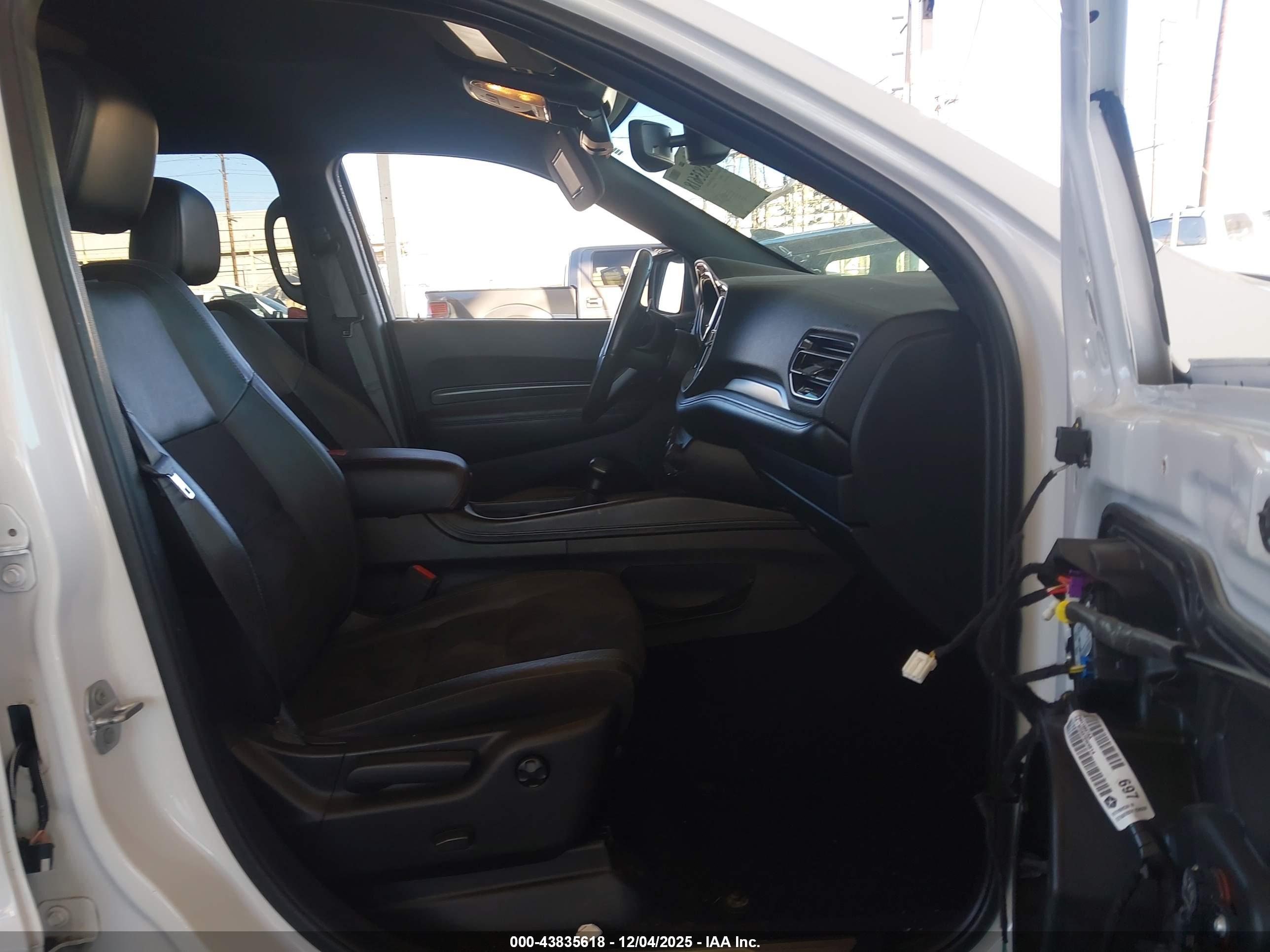 DODGE DURANGO image 5